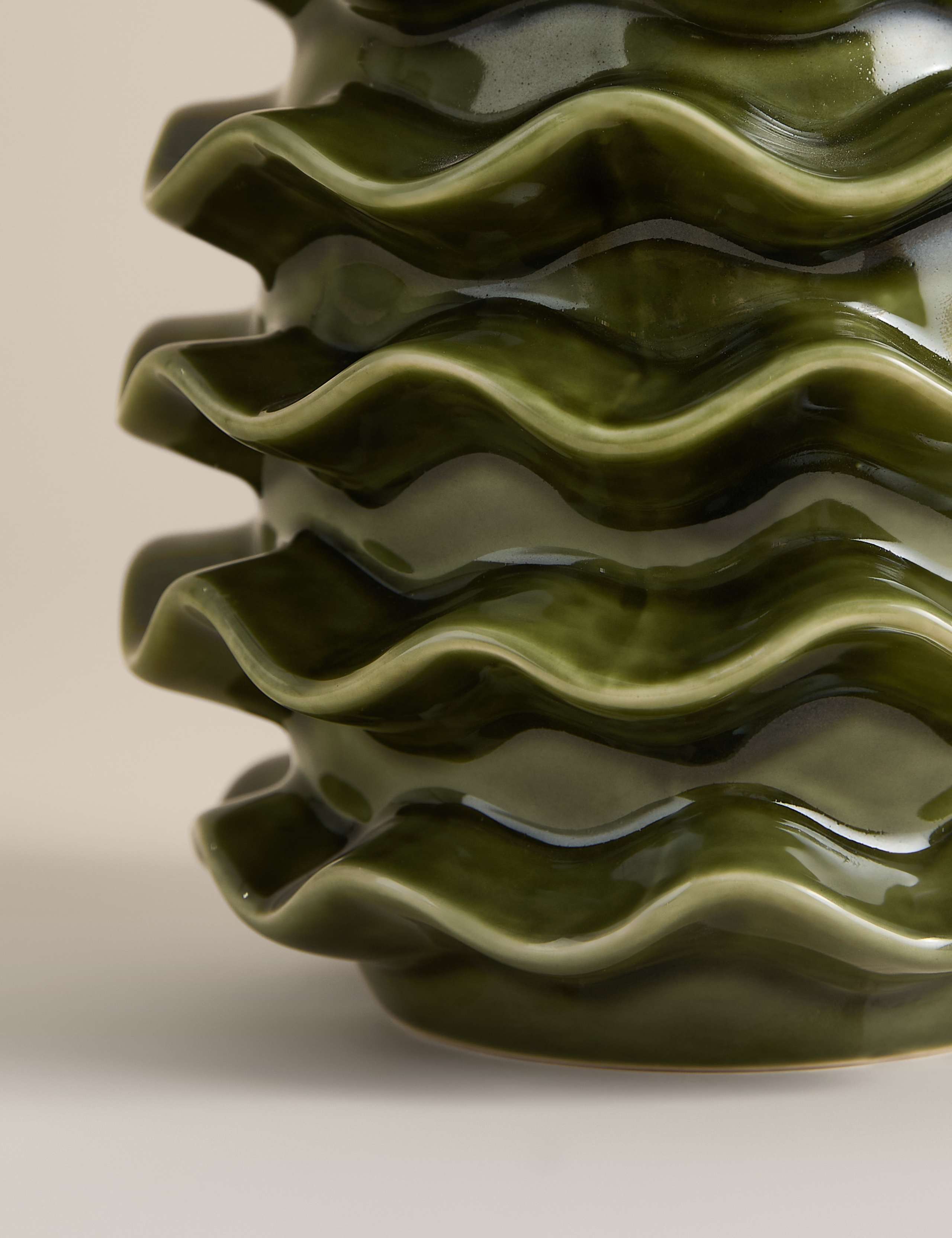 Medium Frill Ceramic Vase 3 of 3