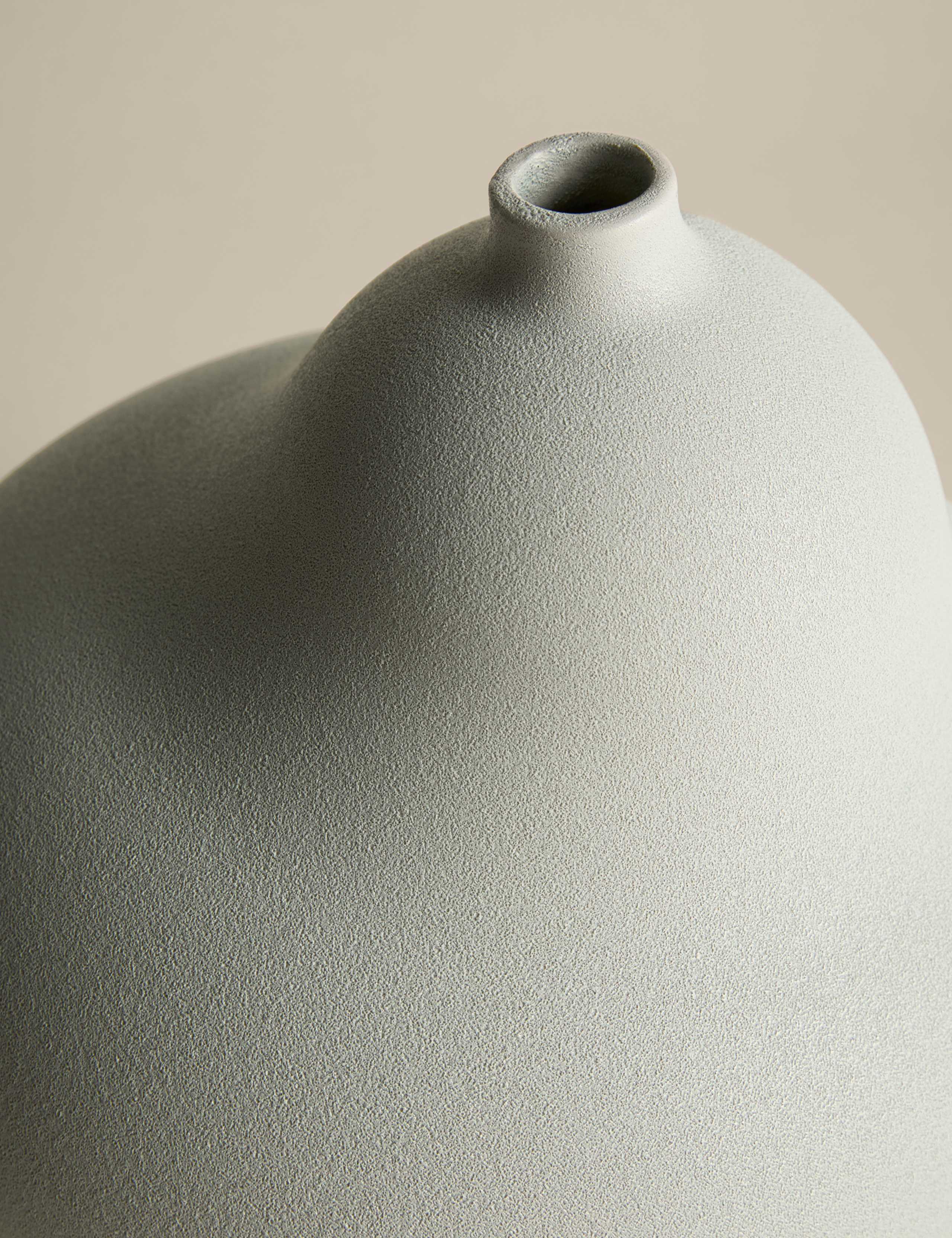 Wide Organic Vase 4 of 5