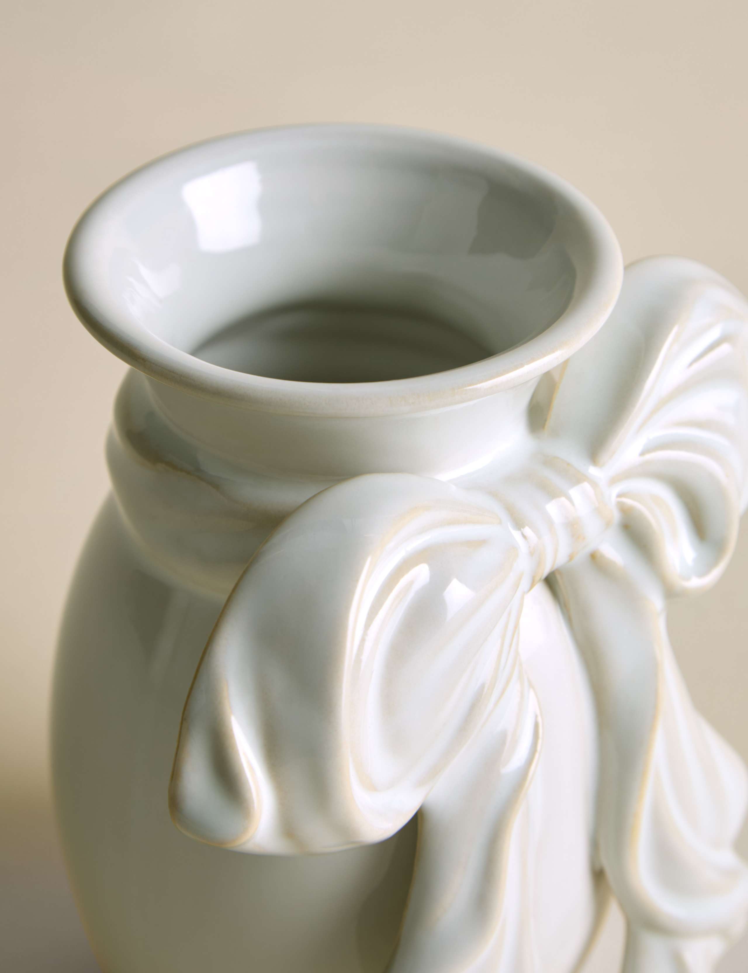 Small Bow Vase 2 of 3