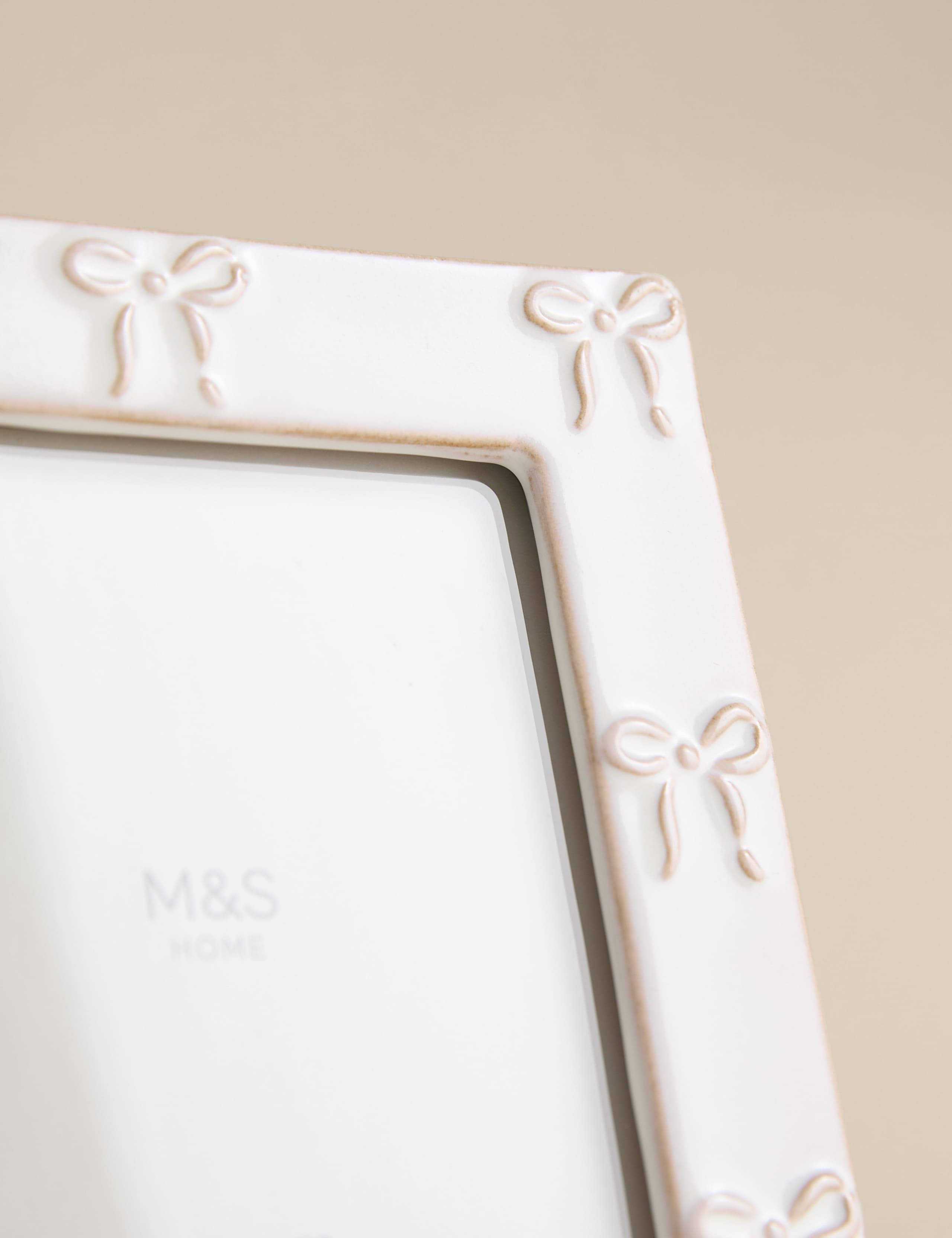 Ceramic Bow Frame 4x6 Inch 3 of 3