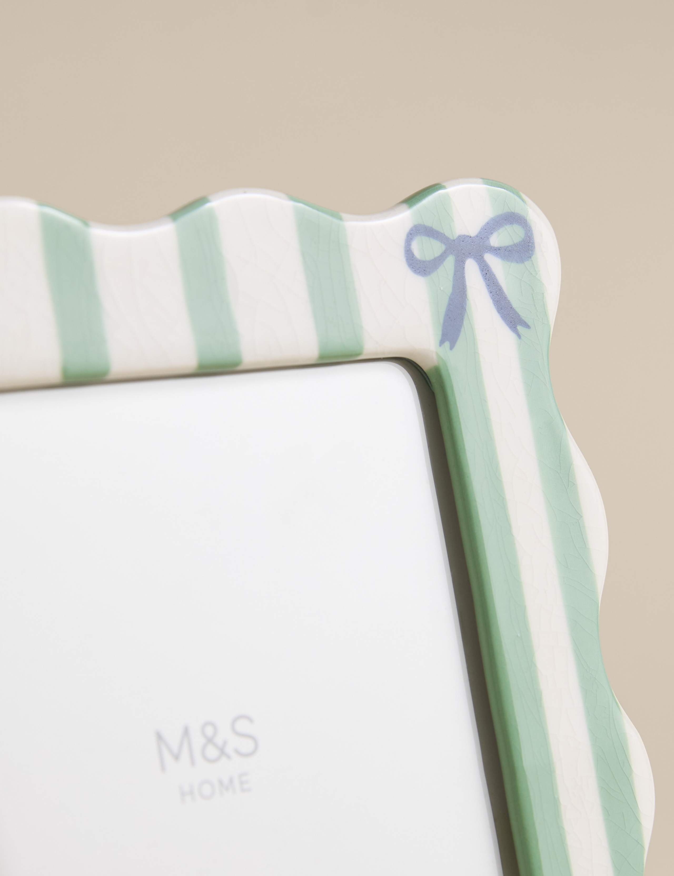 Ceramic Striped Bow Photo Frame 5x7 inch 3 of 3