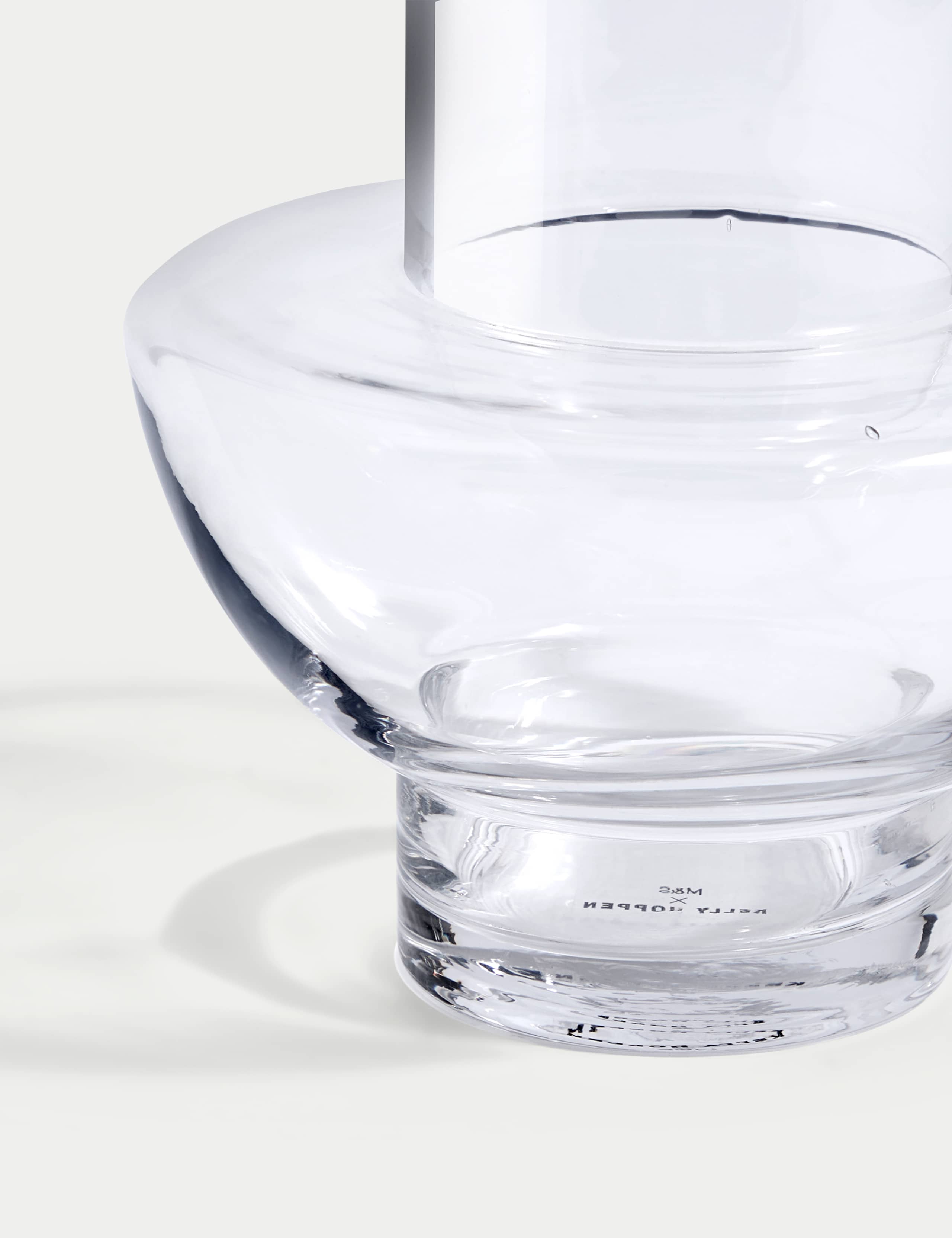 Half Moon Vase 4 of 5