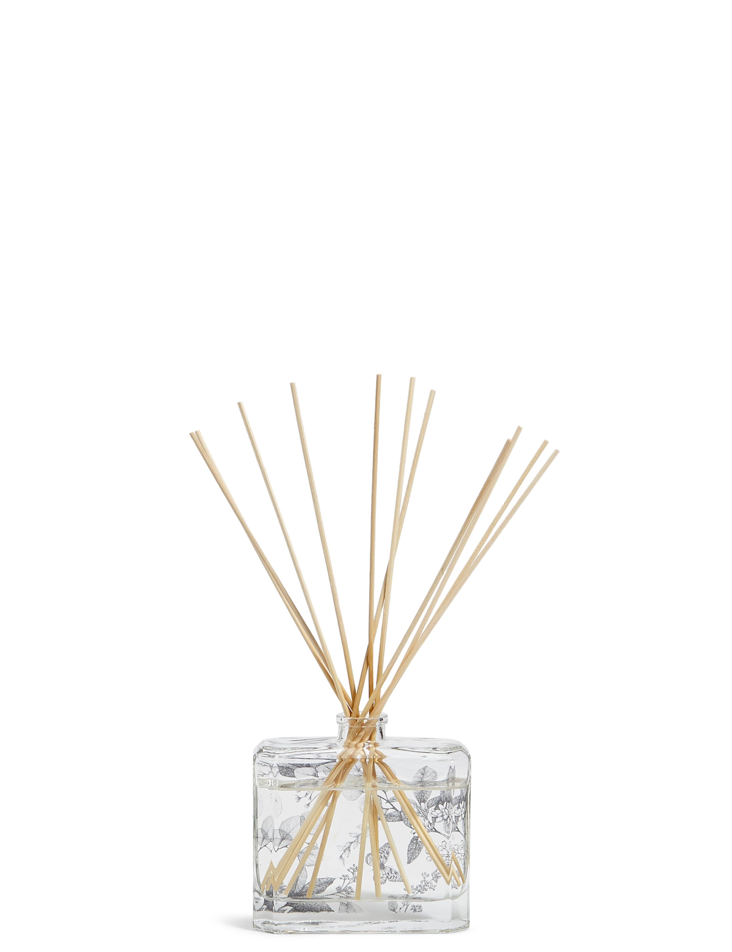 Lavender & Chamomile 250ml Diffuser 2 of 3