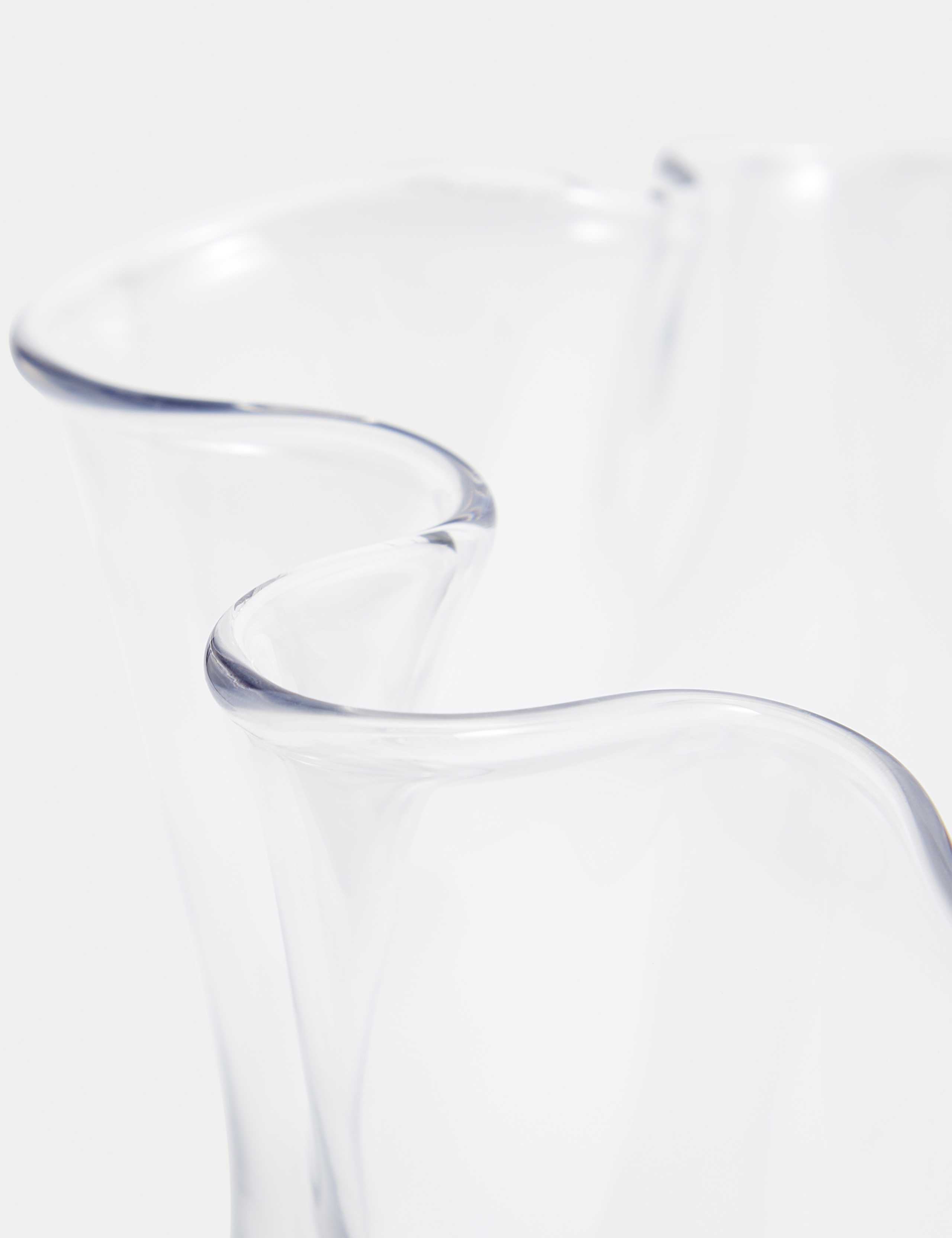 Medium Handkerchief Vase 3 of 4