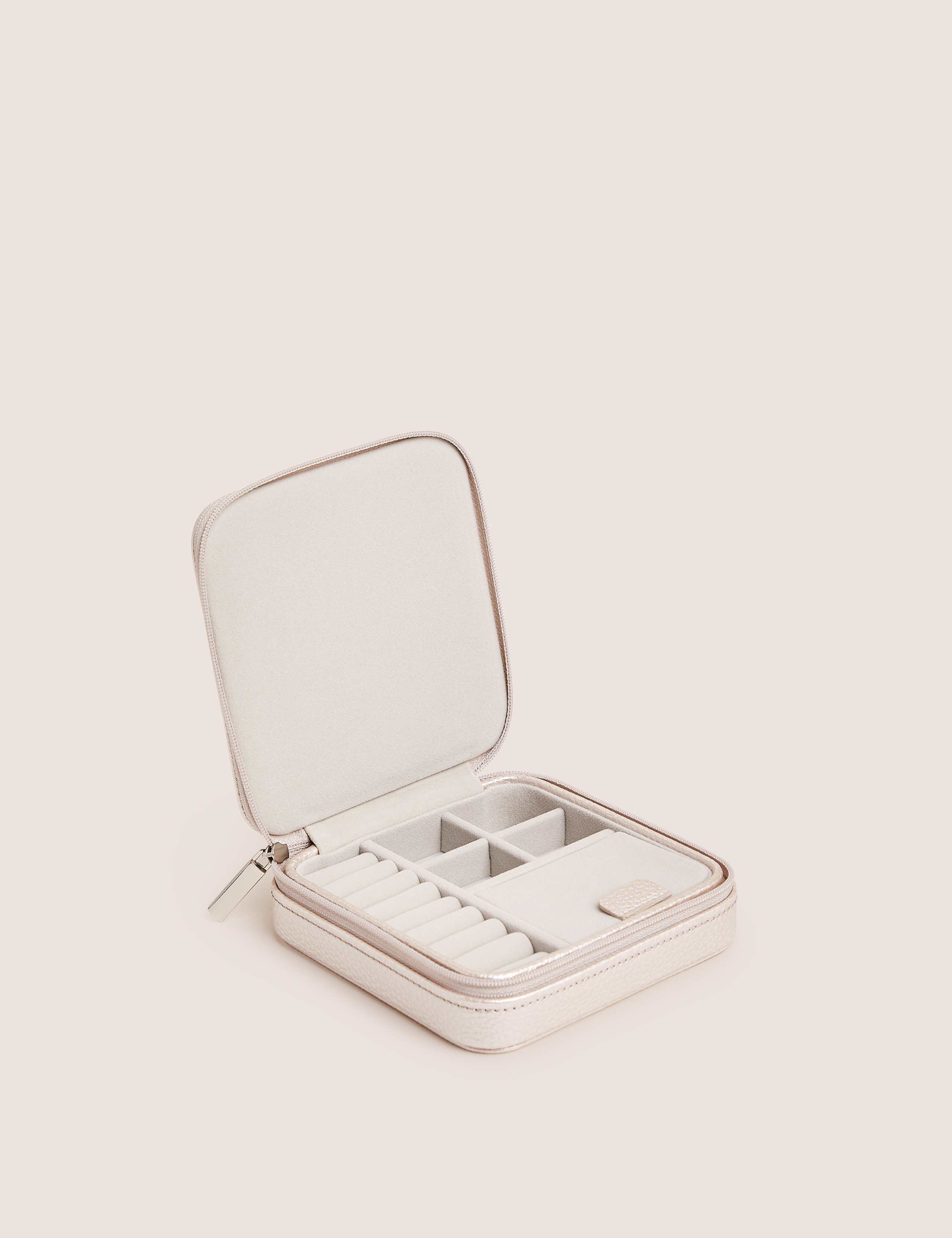 Small Classic Jewellery Box 2 of 4