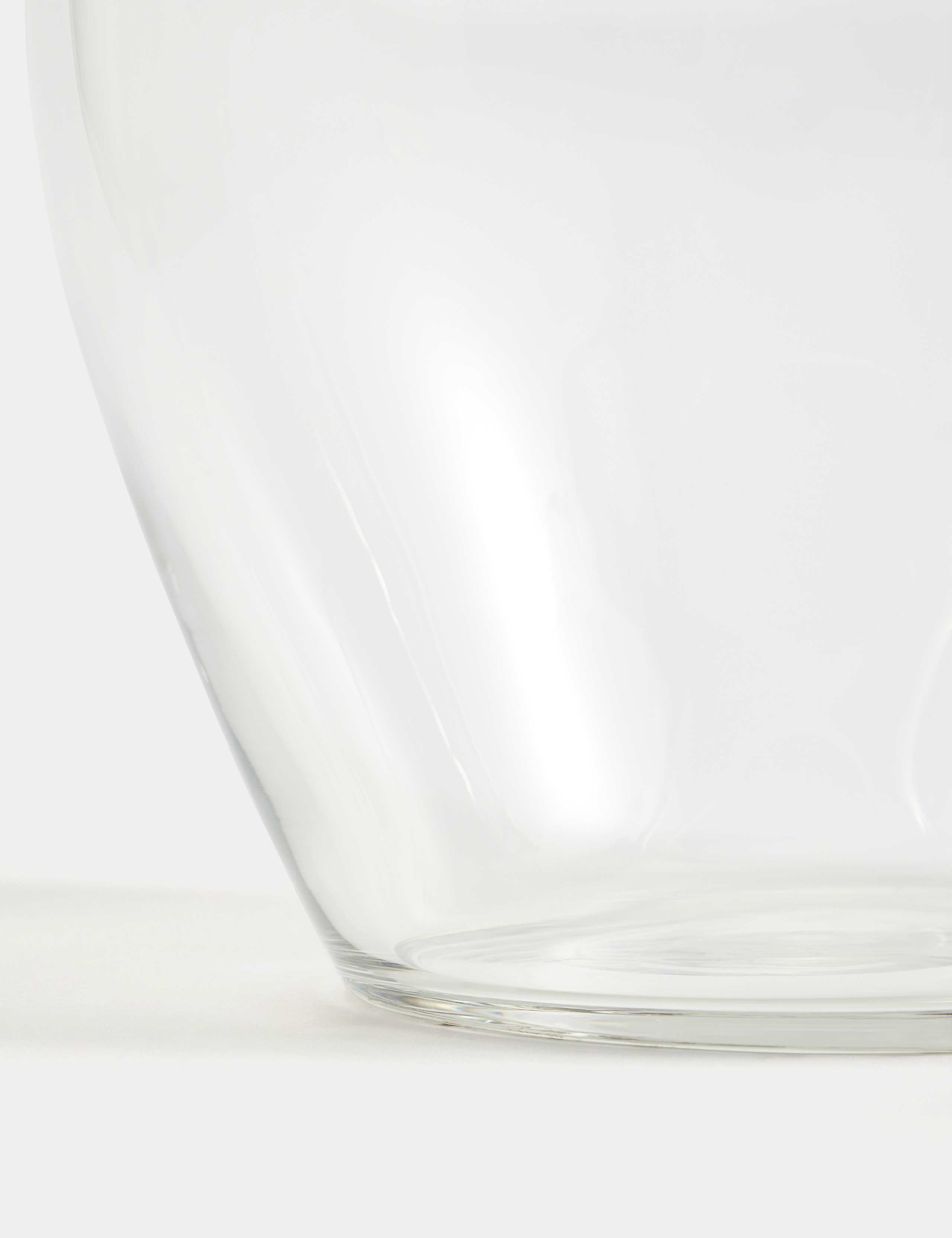 Medium Urn Vase 4 of 4