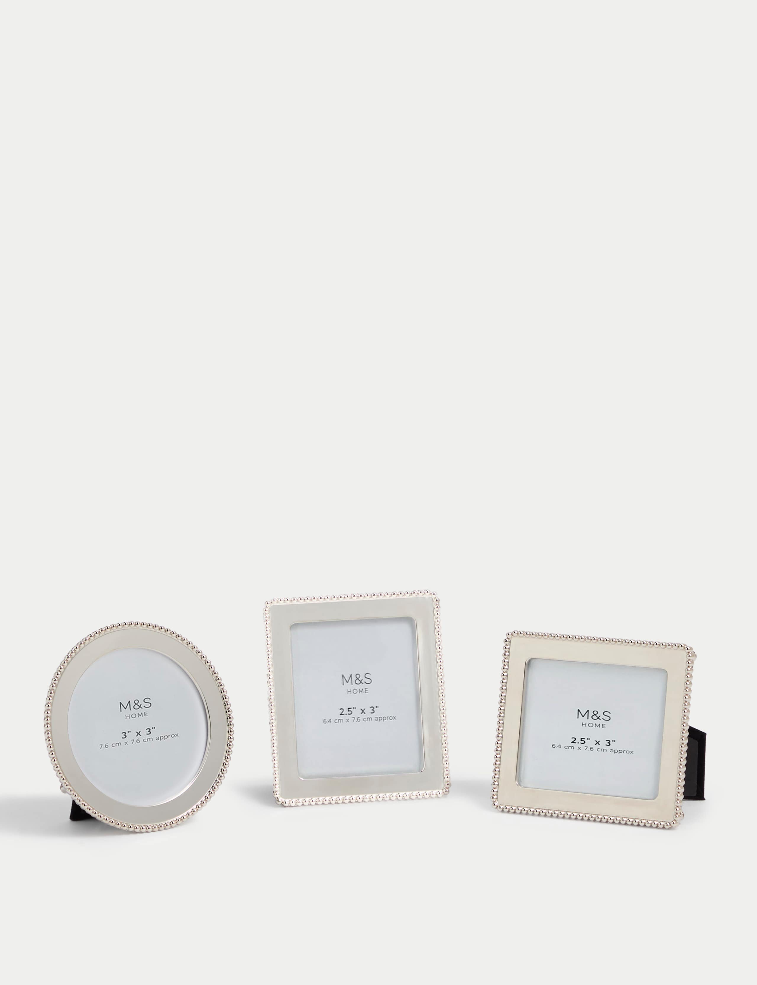 Set of 3 Silver Photo Frames 1 of 3