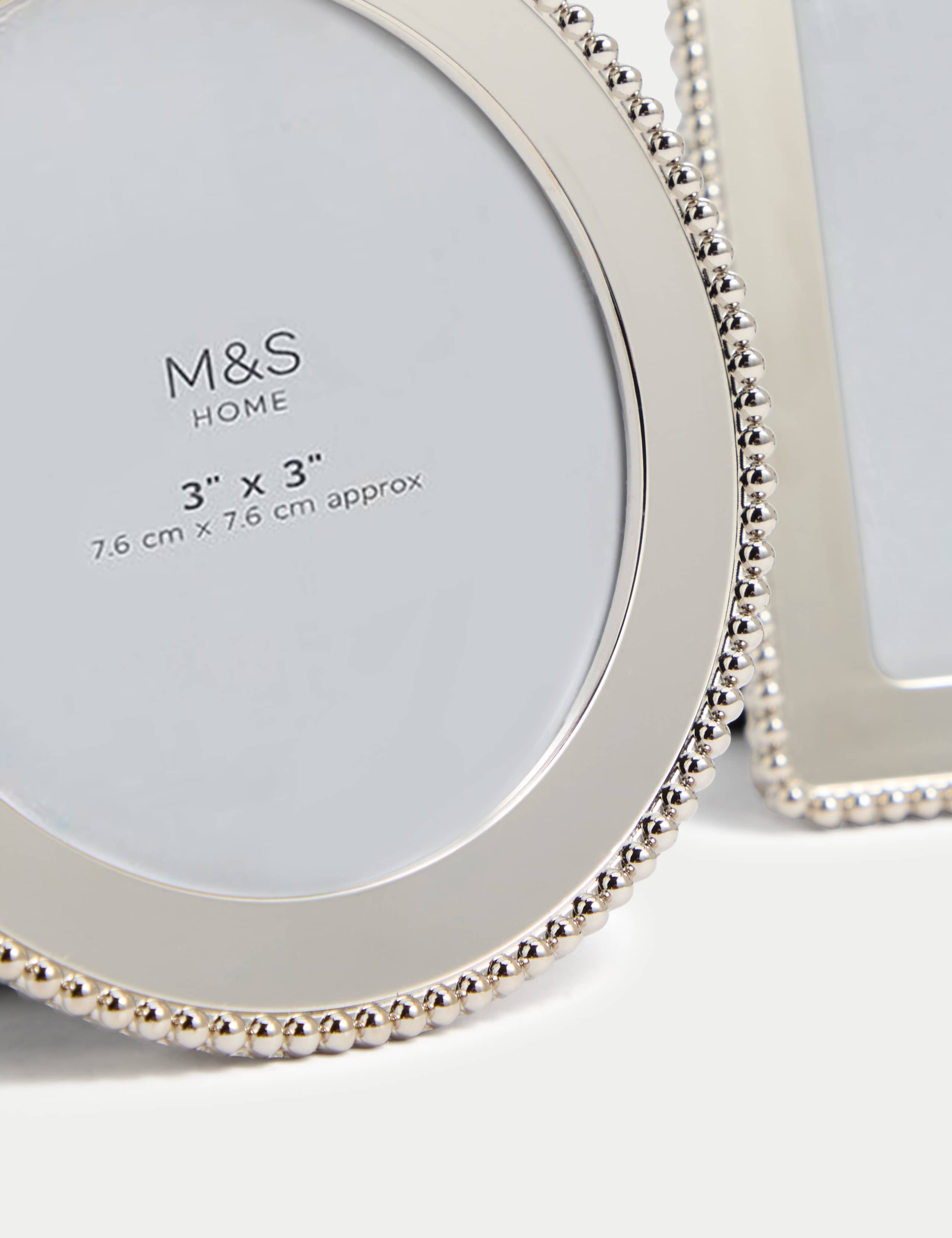 Set of 3 Silver Photo Frames 3 of 3
