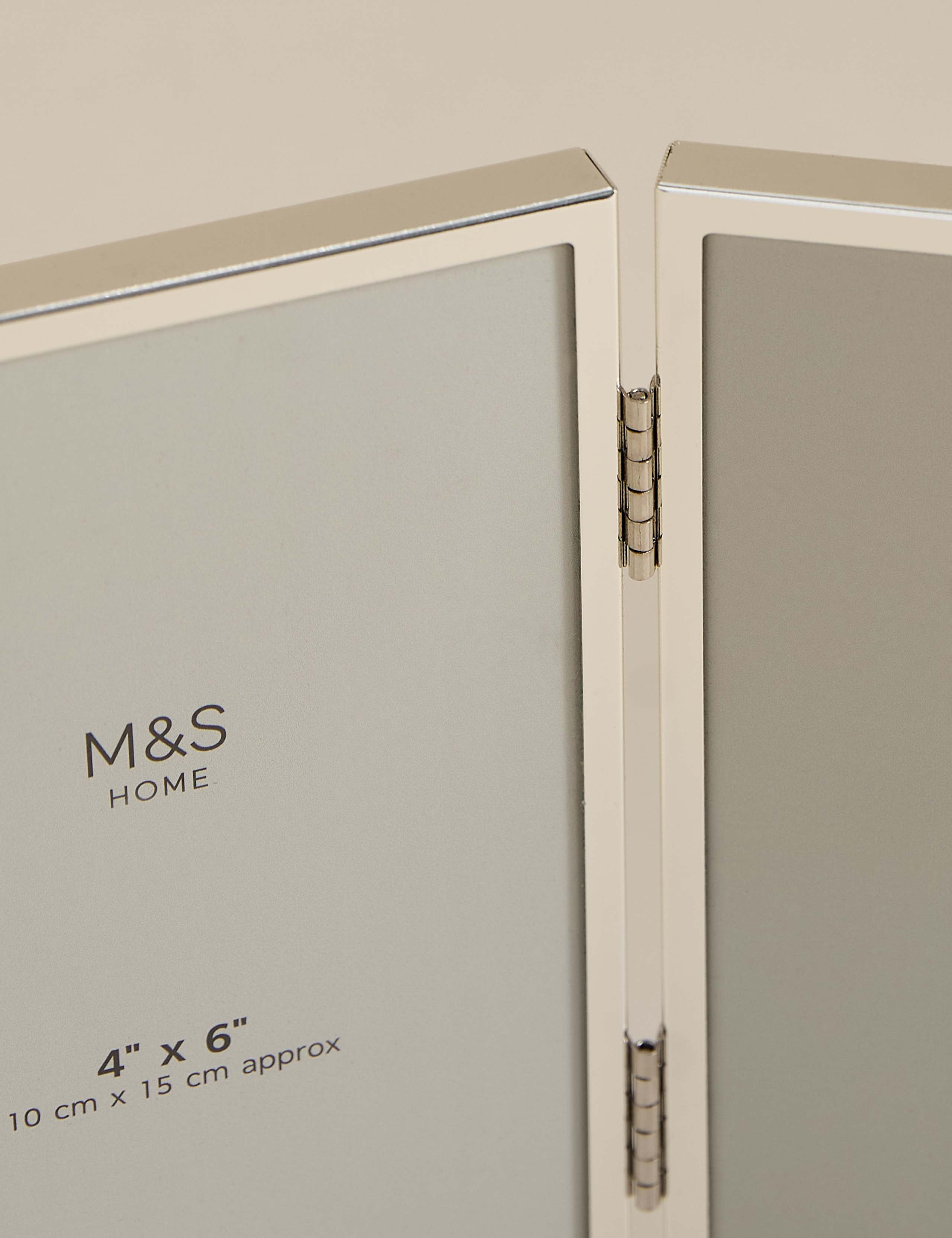 Metal Triple Photo Frame 4x6 Inch 2 of 3