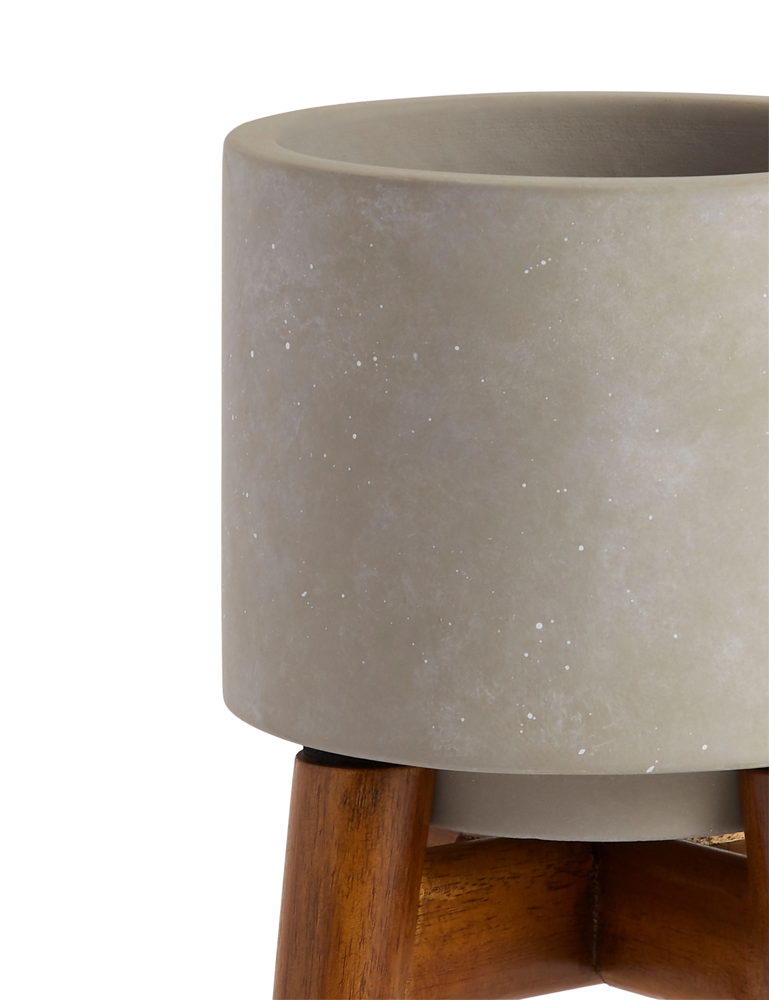 11cm Small Grey on Legs Planter 3 of 3