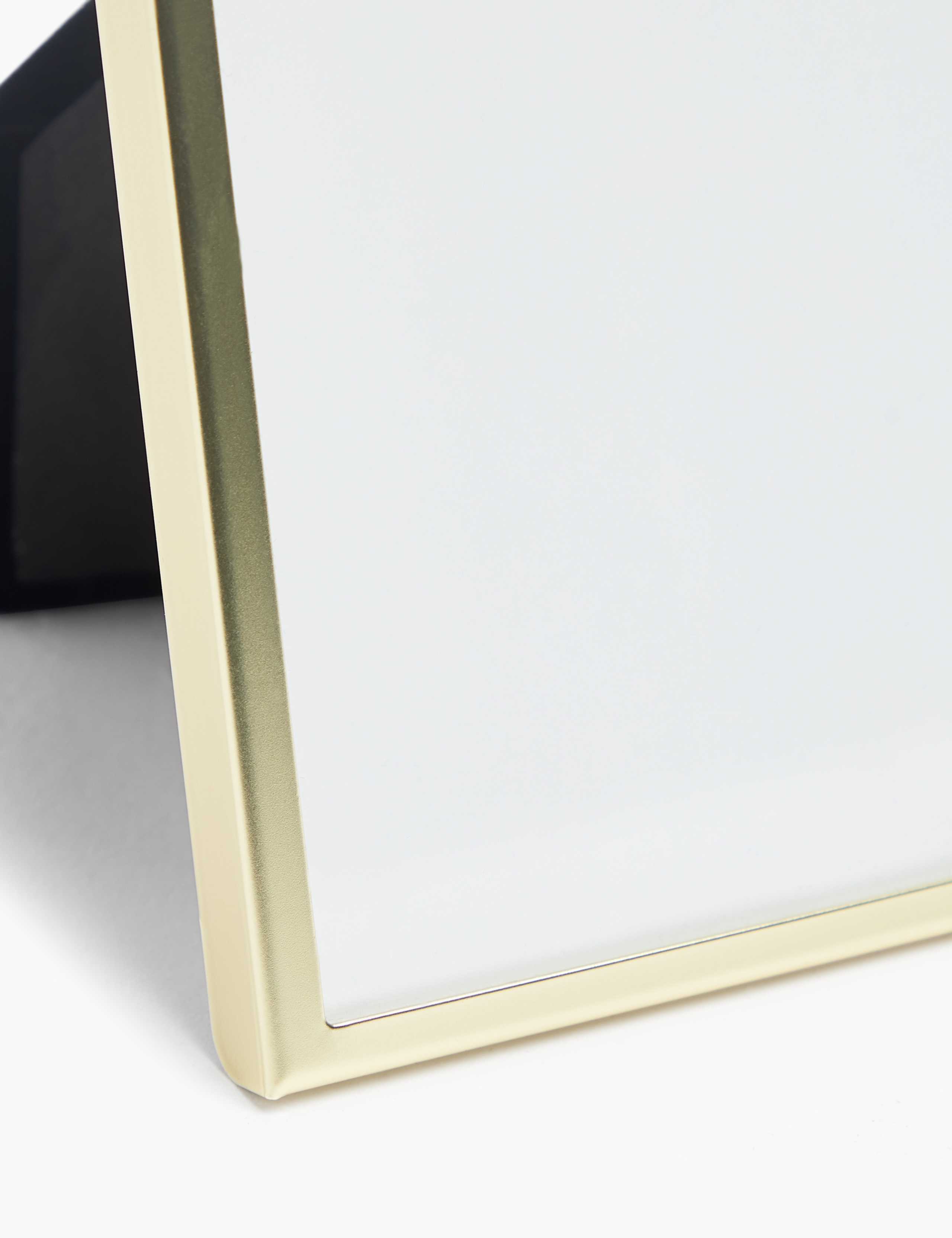Slim Metal Photo Frame 5x7 inch 3 of 3