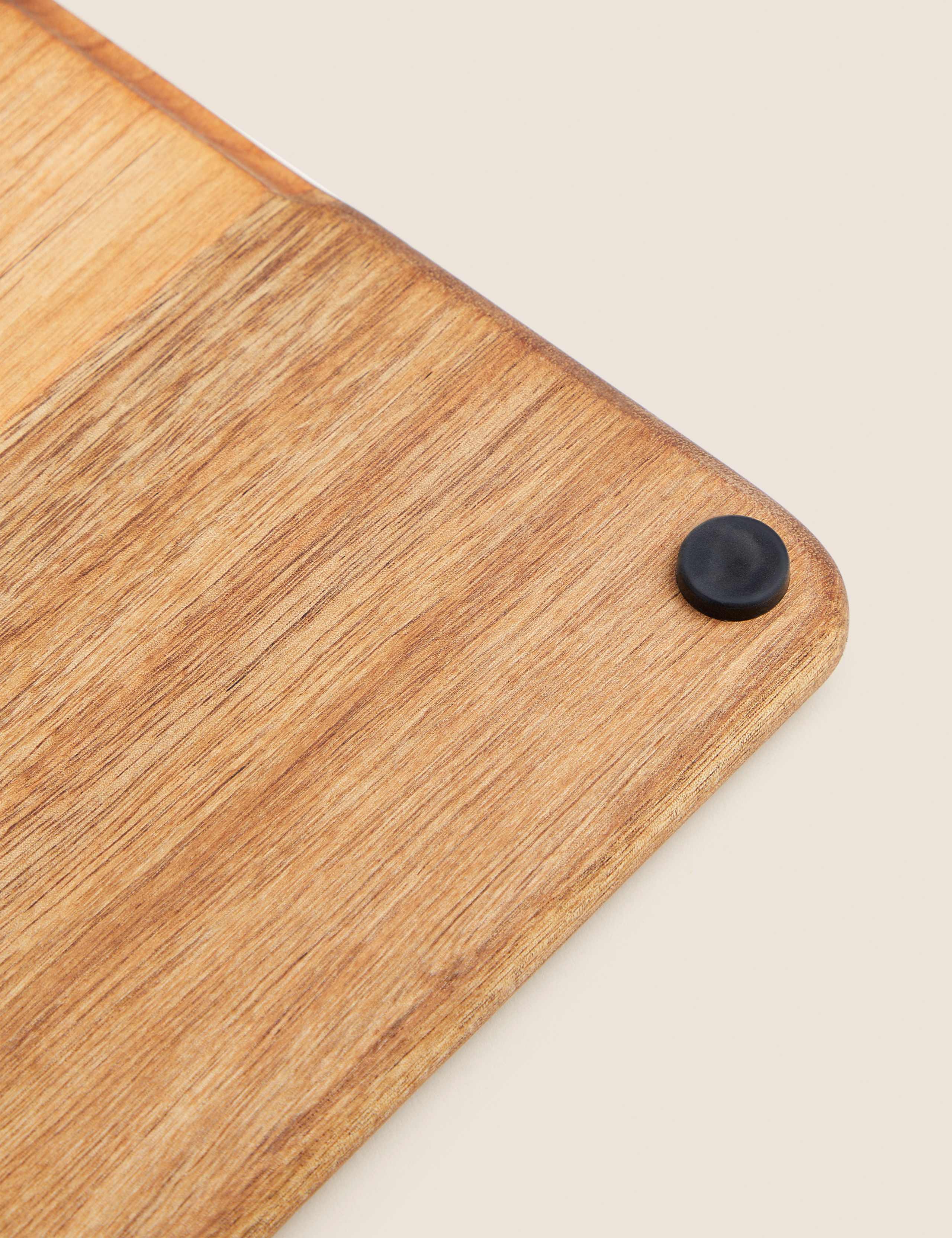 Acacia Chopping Board with Silicone Feet 3 of 3