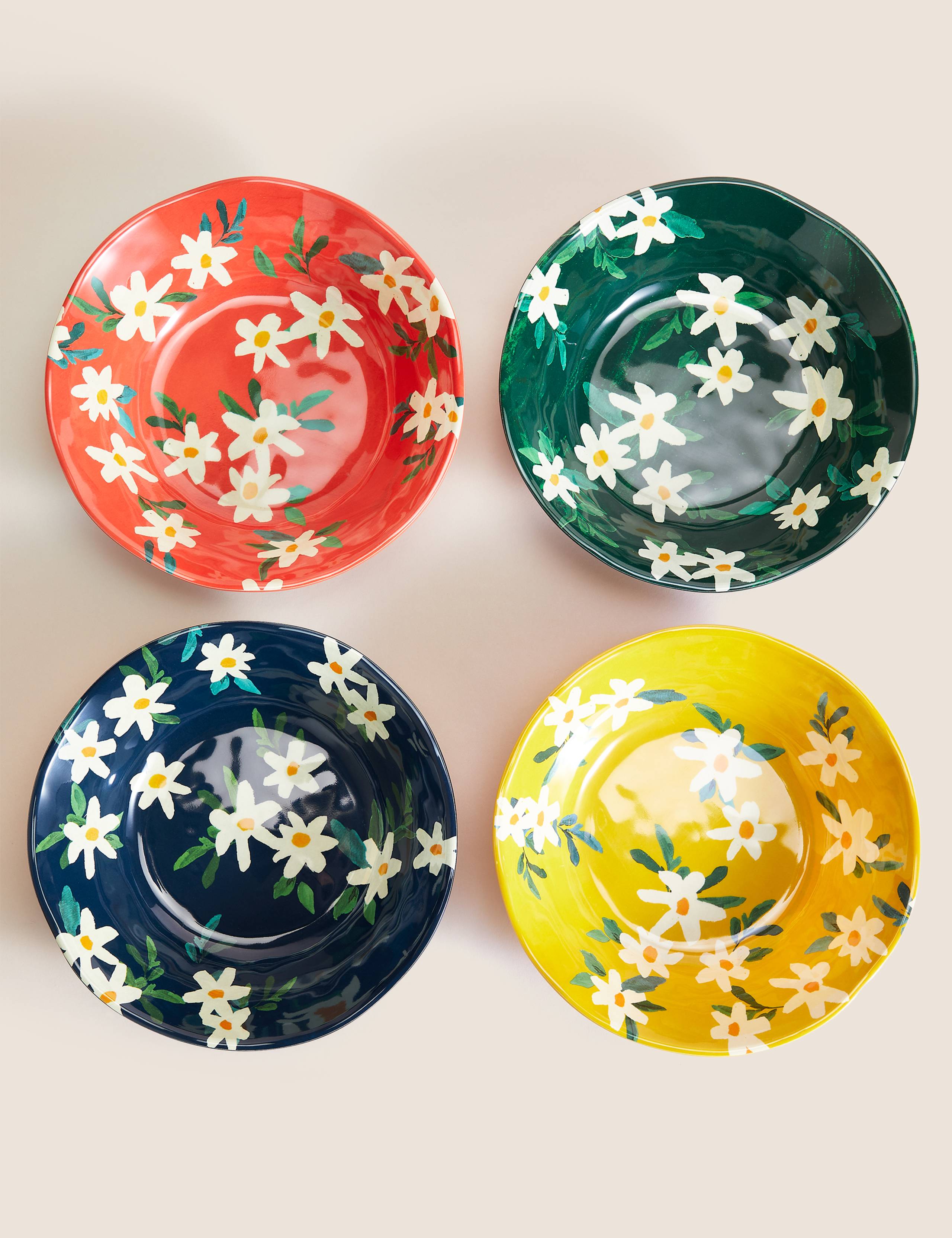 Set Of 4 Expressive Floral Picnic Pasta Bowls 2 of 7