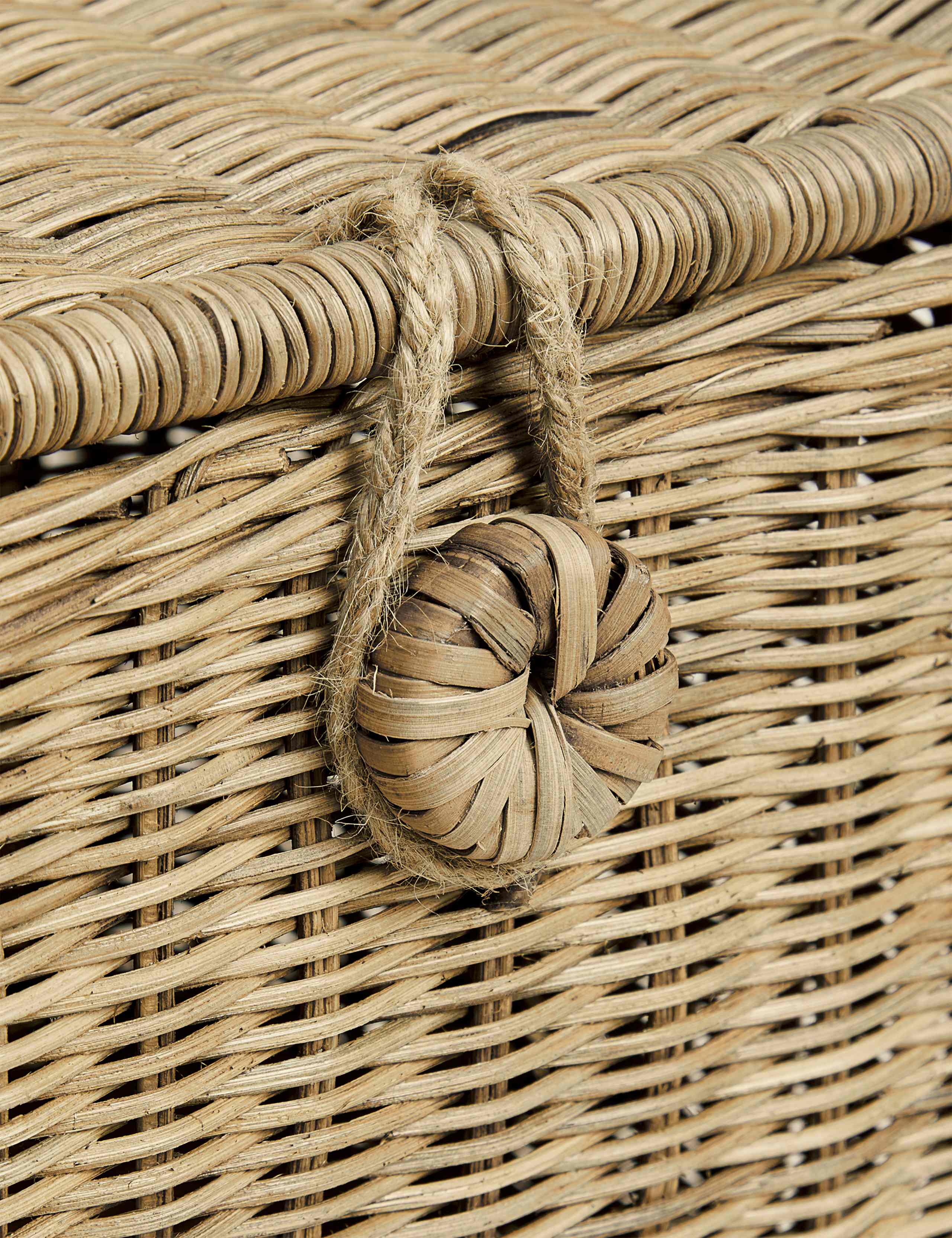 Rattan Picnic Hamper 5 of 7