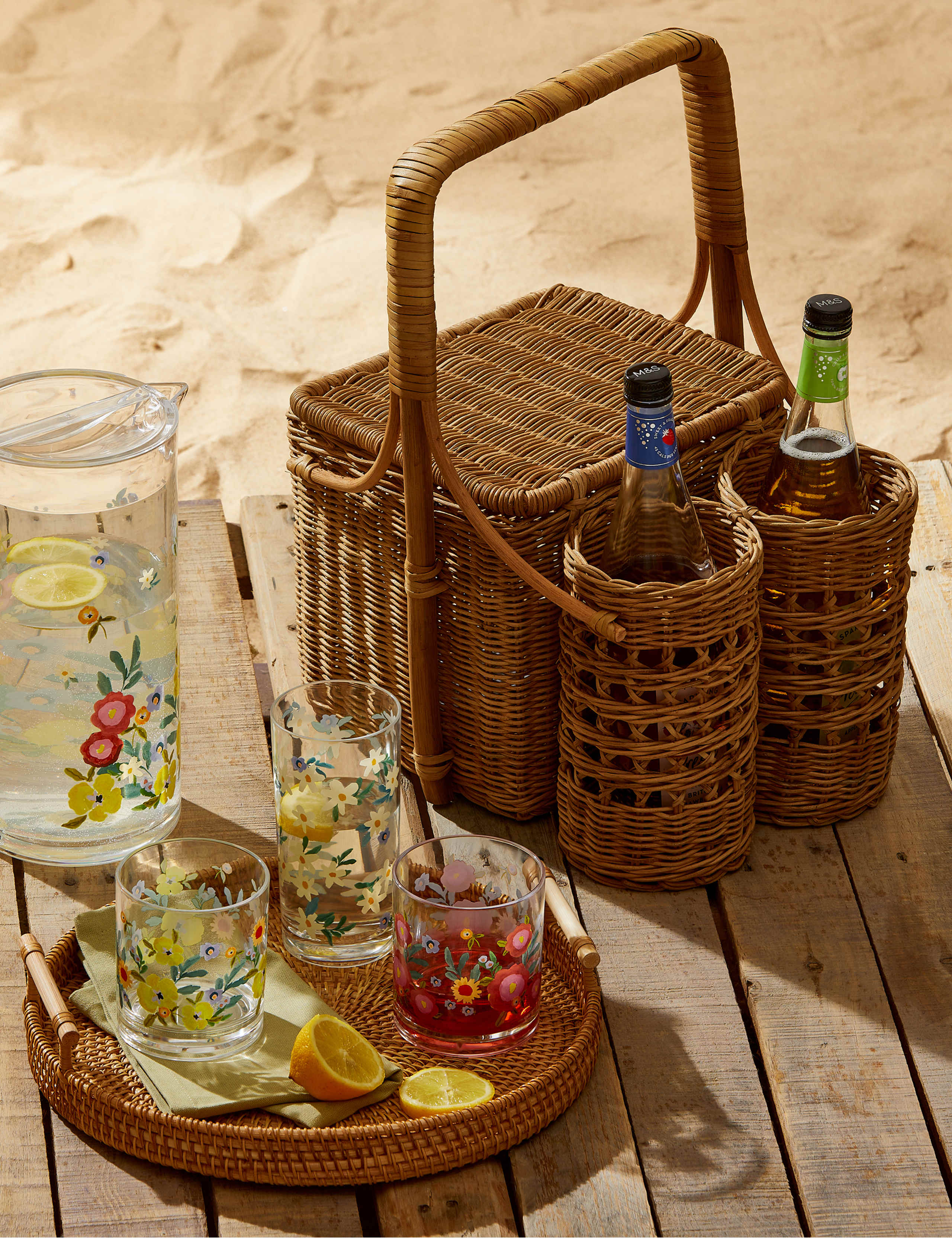 Rattan Picnic Hamper 6 of 7