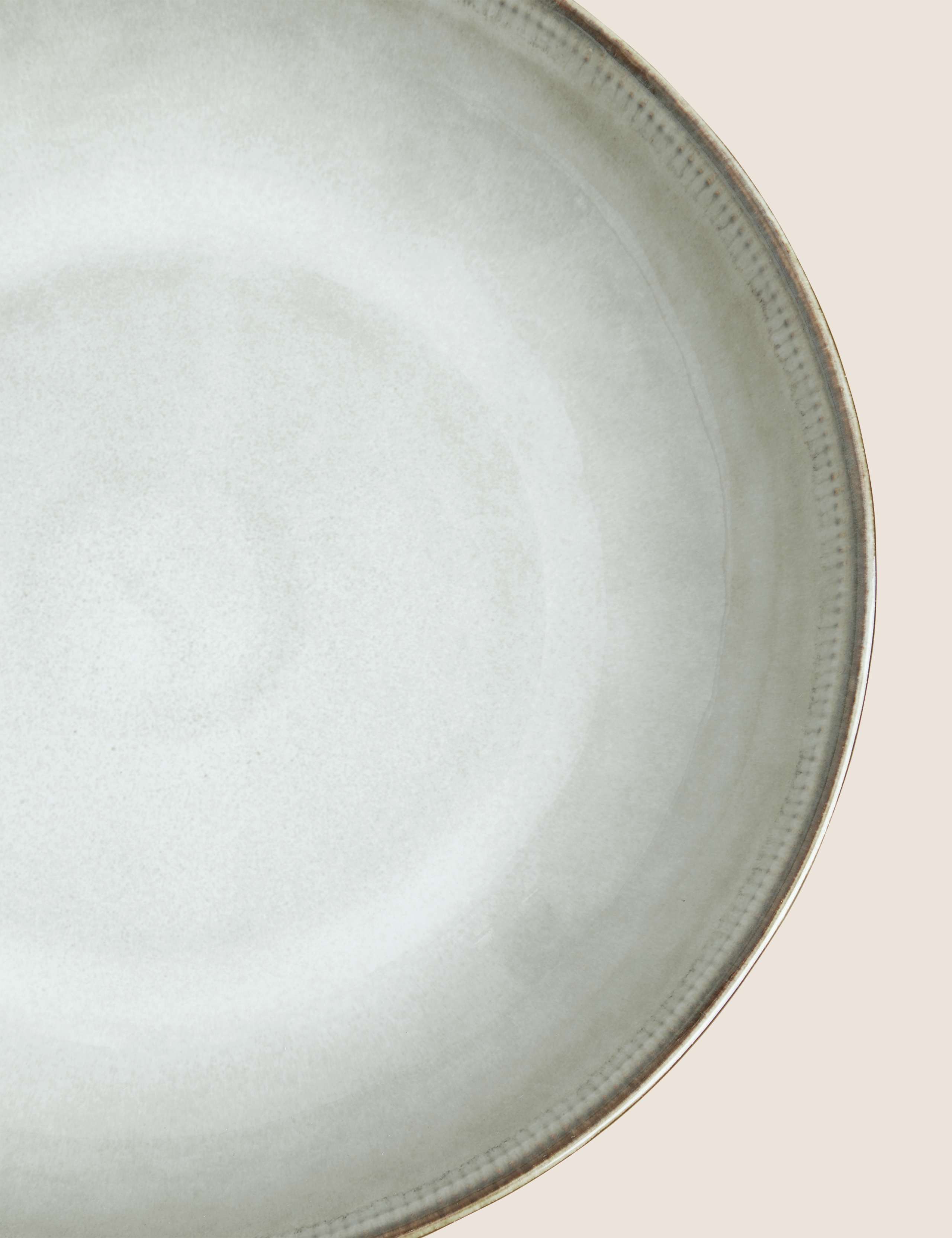 Stoneware Fruit Bowl 3 of 6