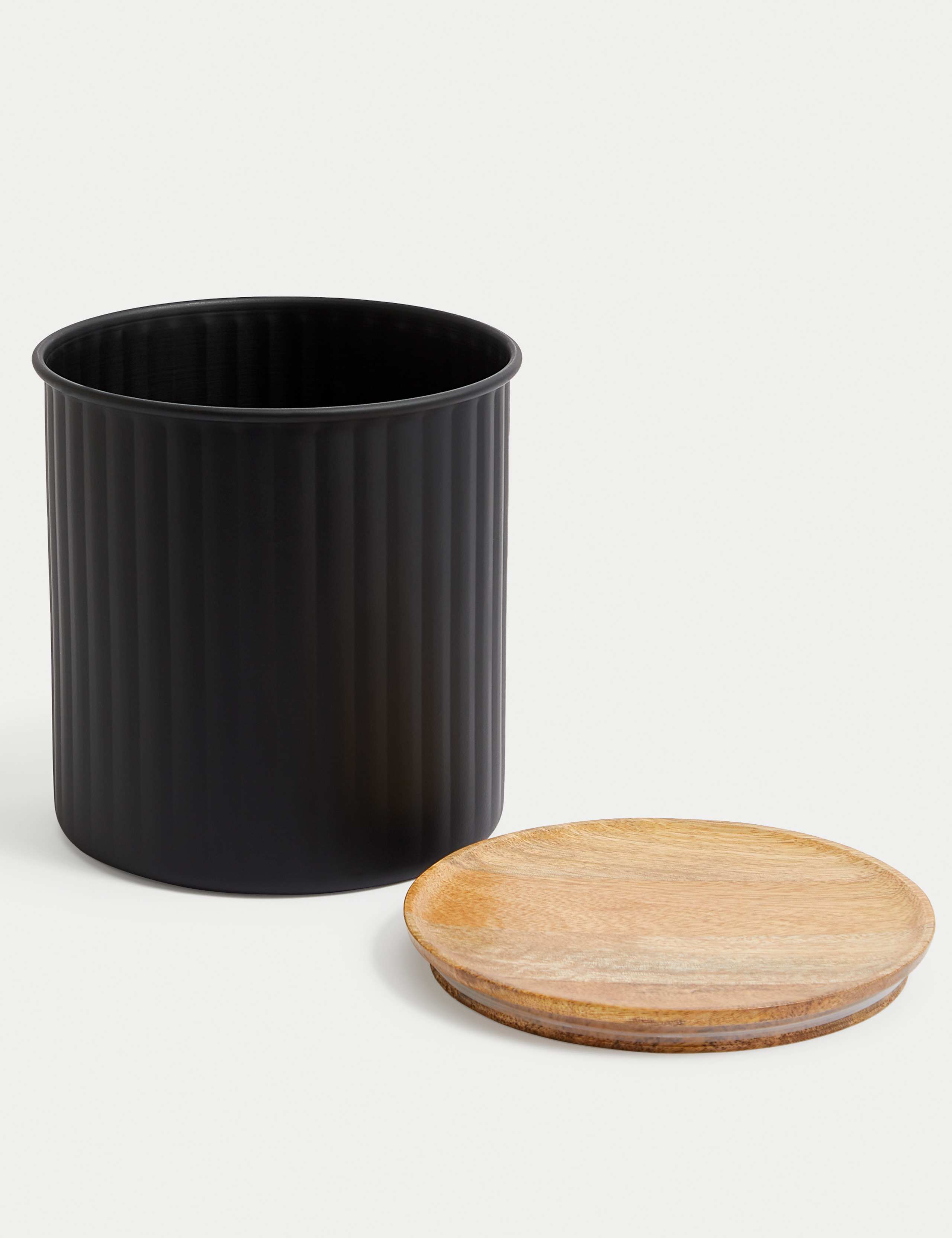 Ribbed Biscuit Tin 2 of 4