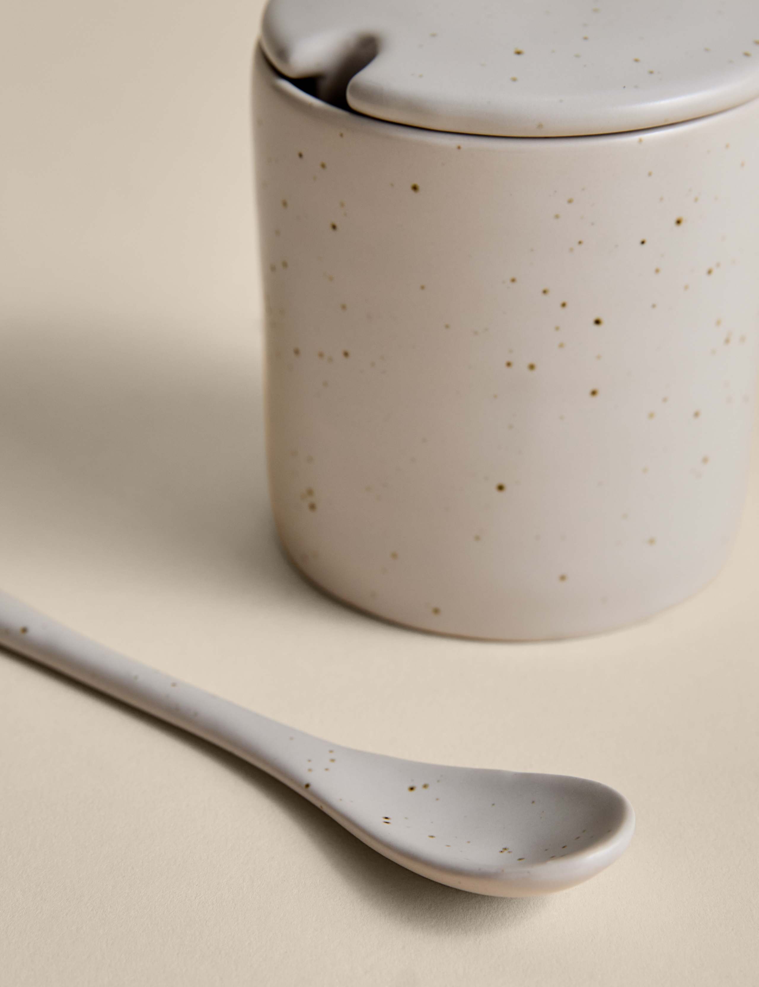 Set of 2 Ceramic Pinch Pots 3 of 4