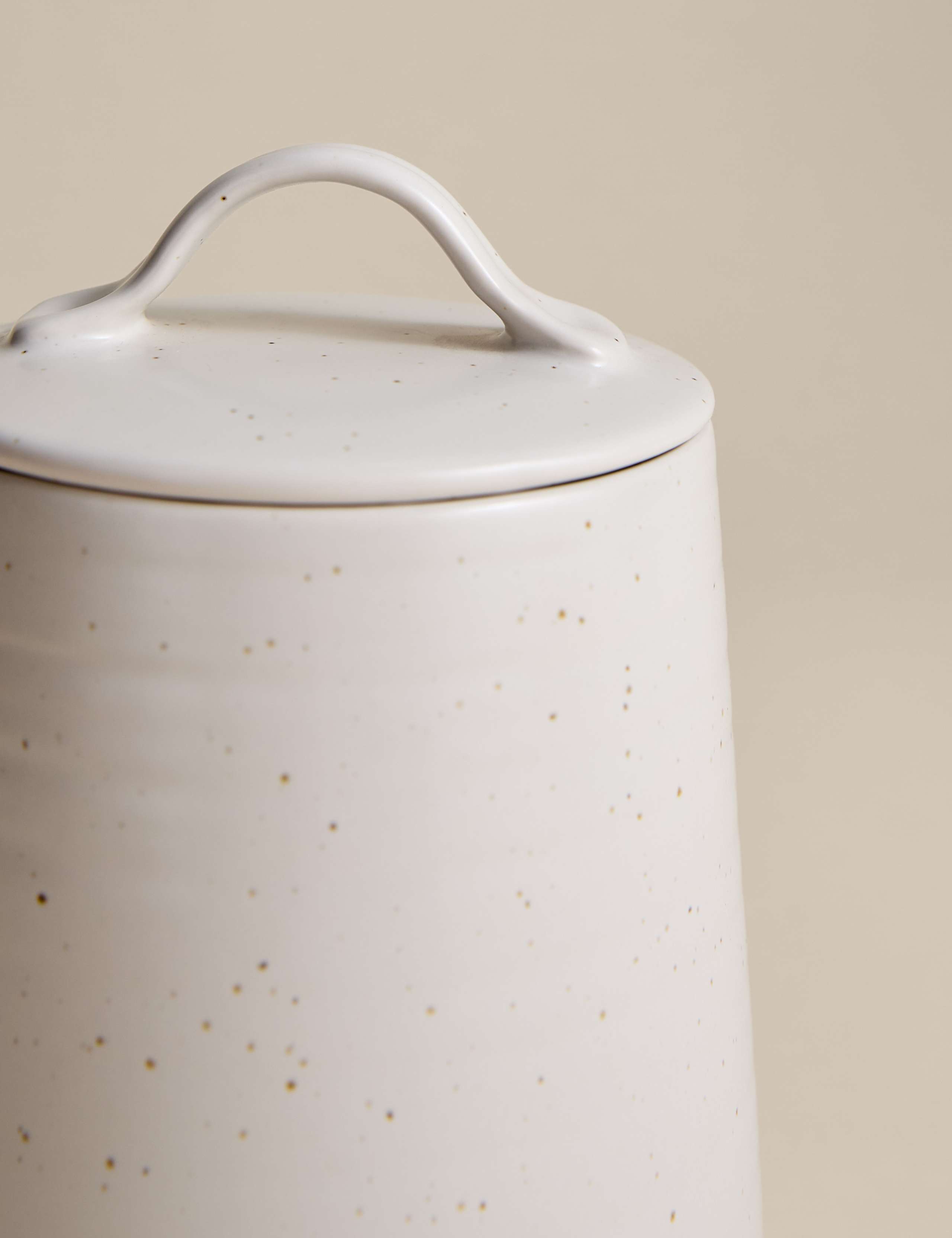 Medium Ceramic Storage Jar 920ml 3 of 5
