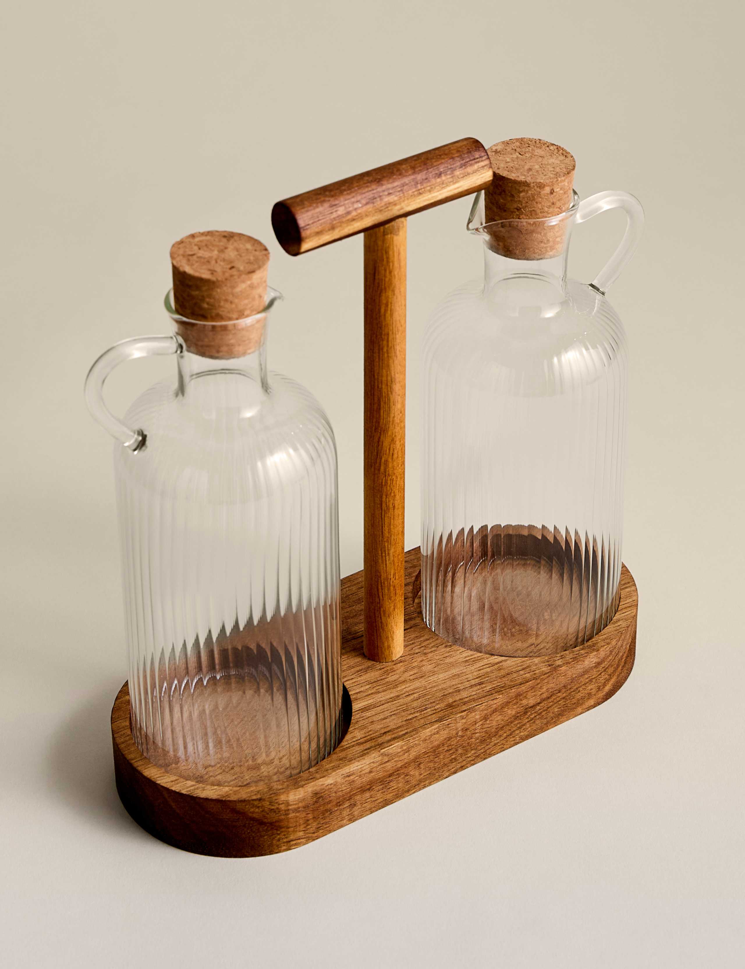 Set of 2 Glass Oil Pourers with Caddy 2 of 4