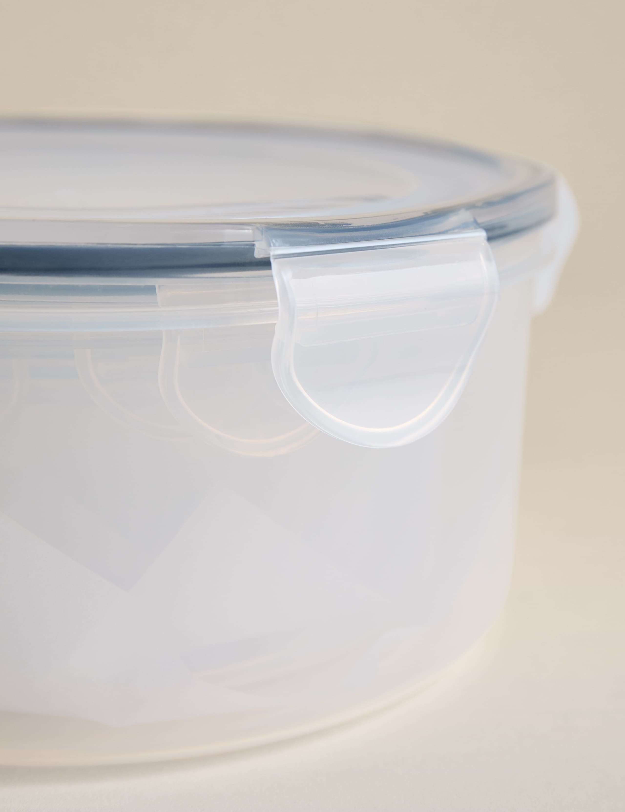 Set of 5 Round Nesting Storage Containers 3 of 5