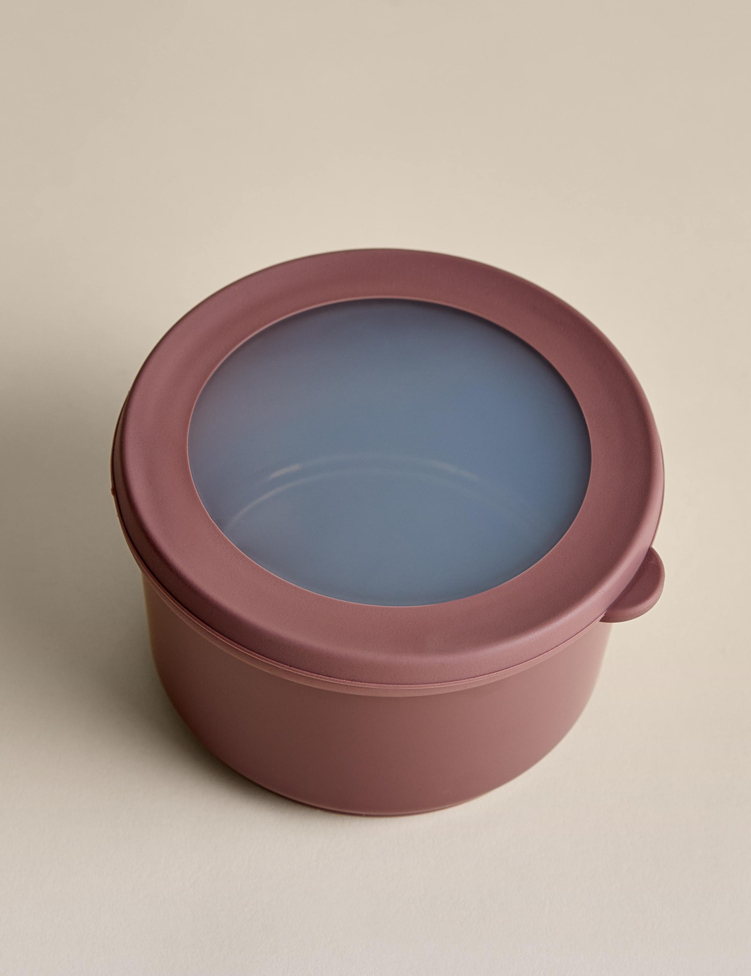 Round Plastic Storage Container 2 of 4