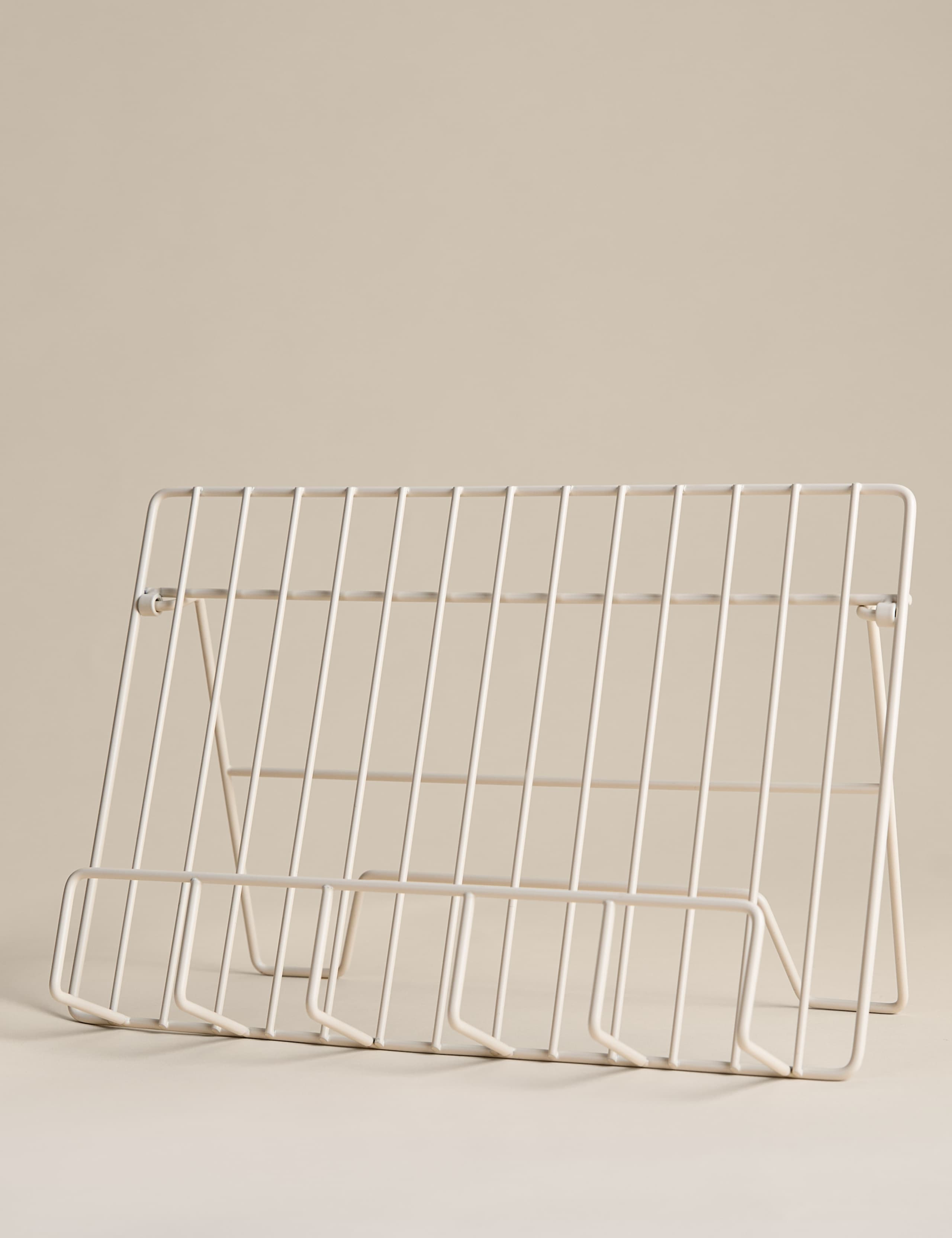 Wire Recipe Book Holder 1 of 4