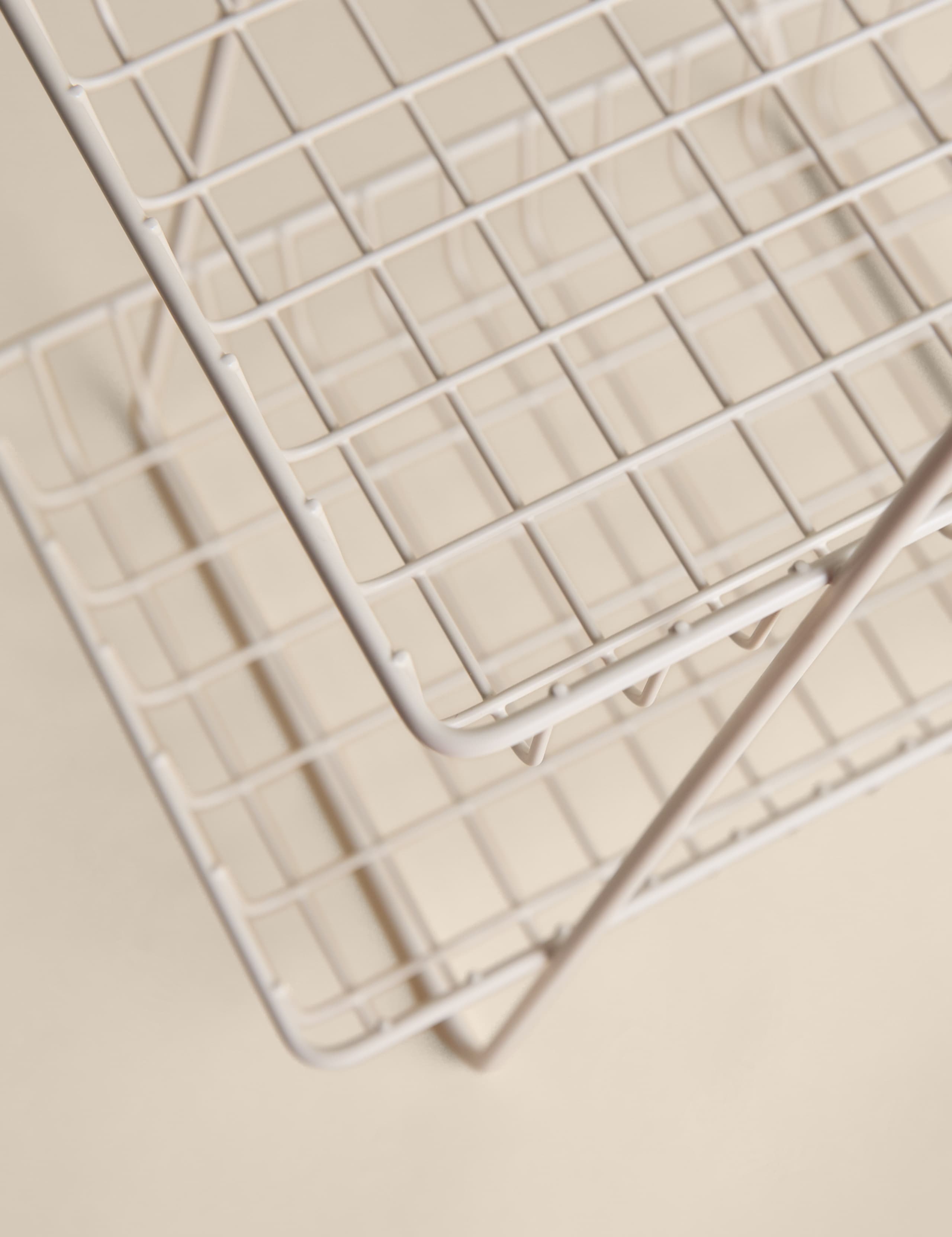 2 Tiered Wire Storage 3 of 4