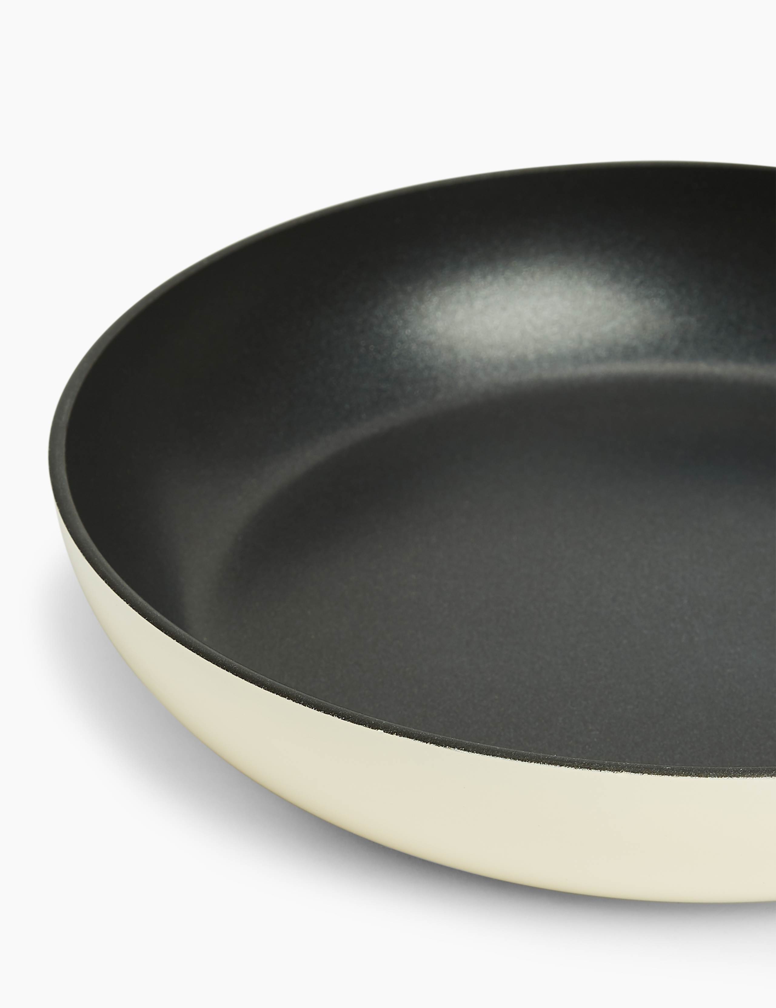 Cream Aluminium 24cm Frying Pan 2 of 4