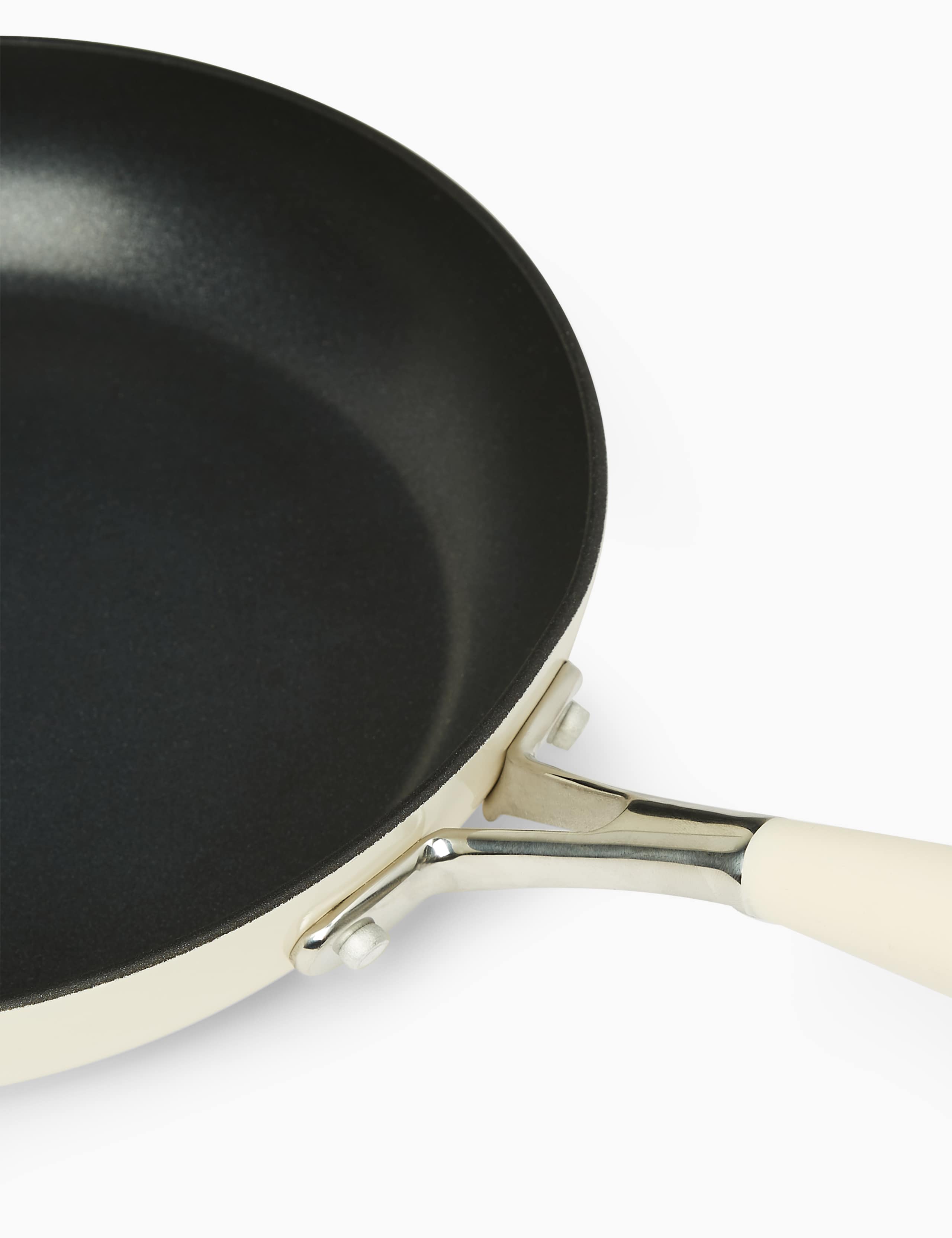 Cream Aluminium 24cm Frying Pan 3 of 4