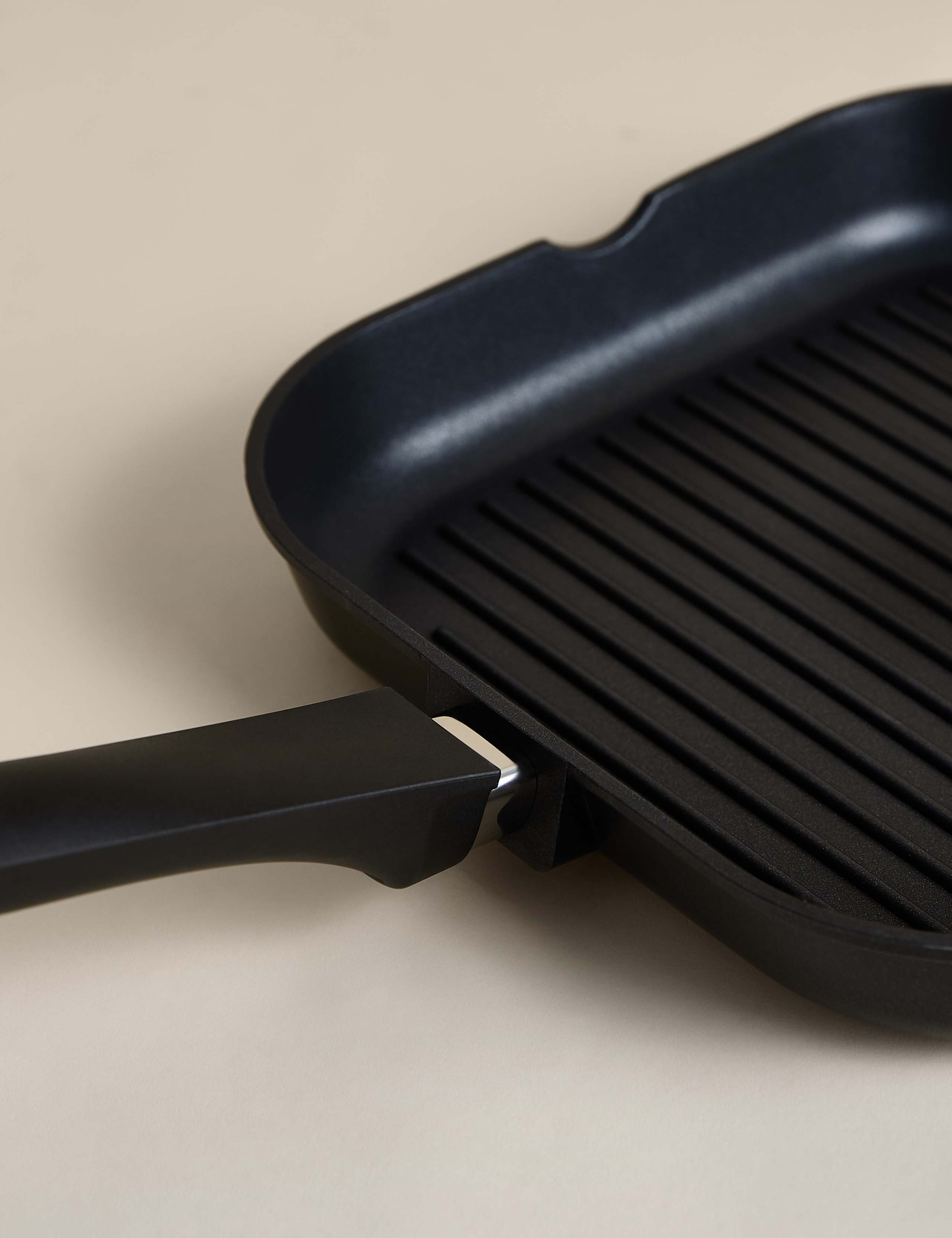 Cast Aluminium Griddle Pan 28cm 4 of 4