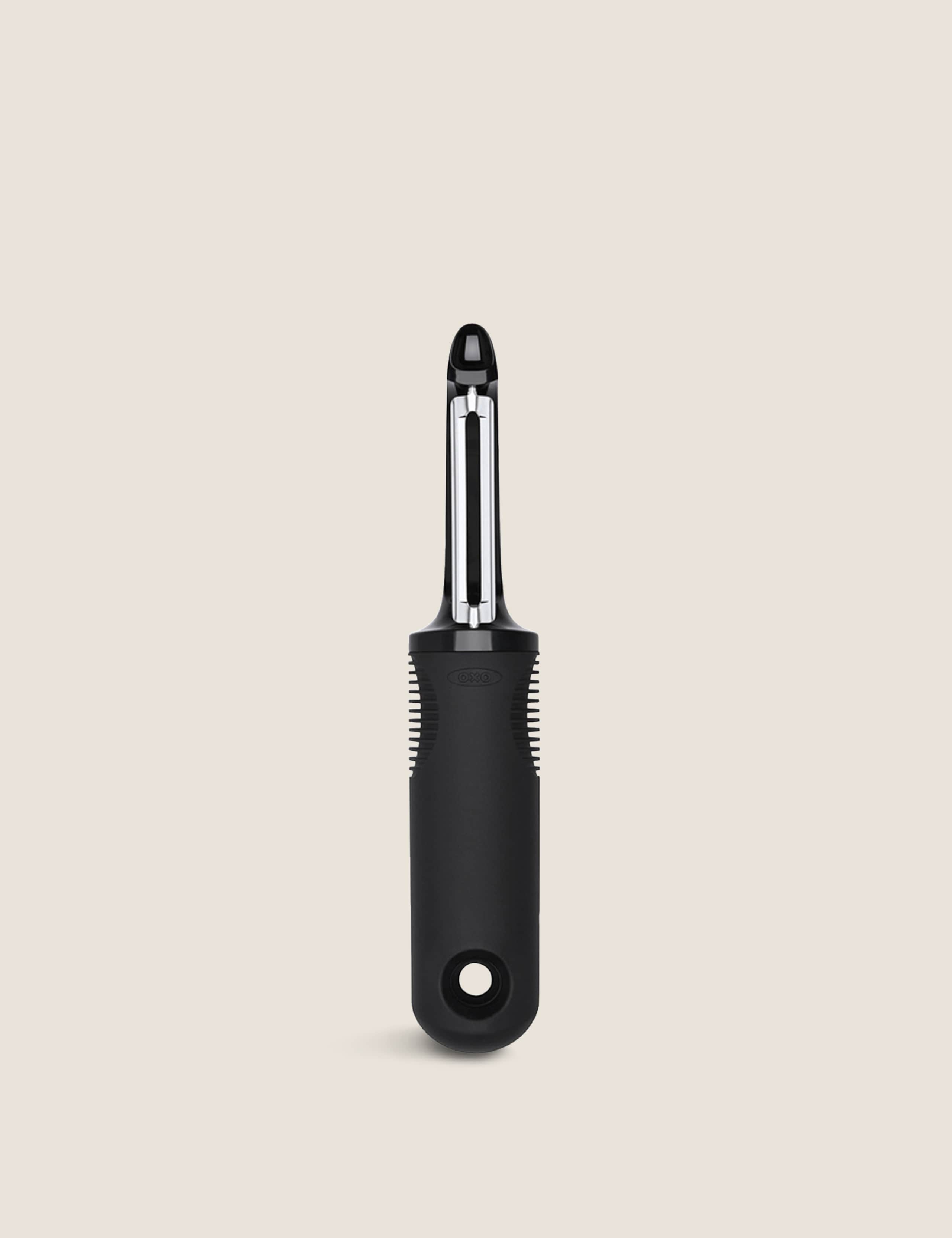 Good Grips Swivel Peeler 1 of 5