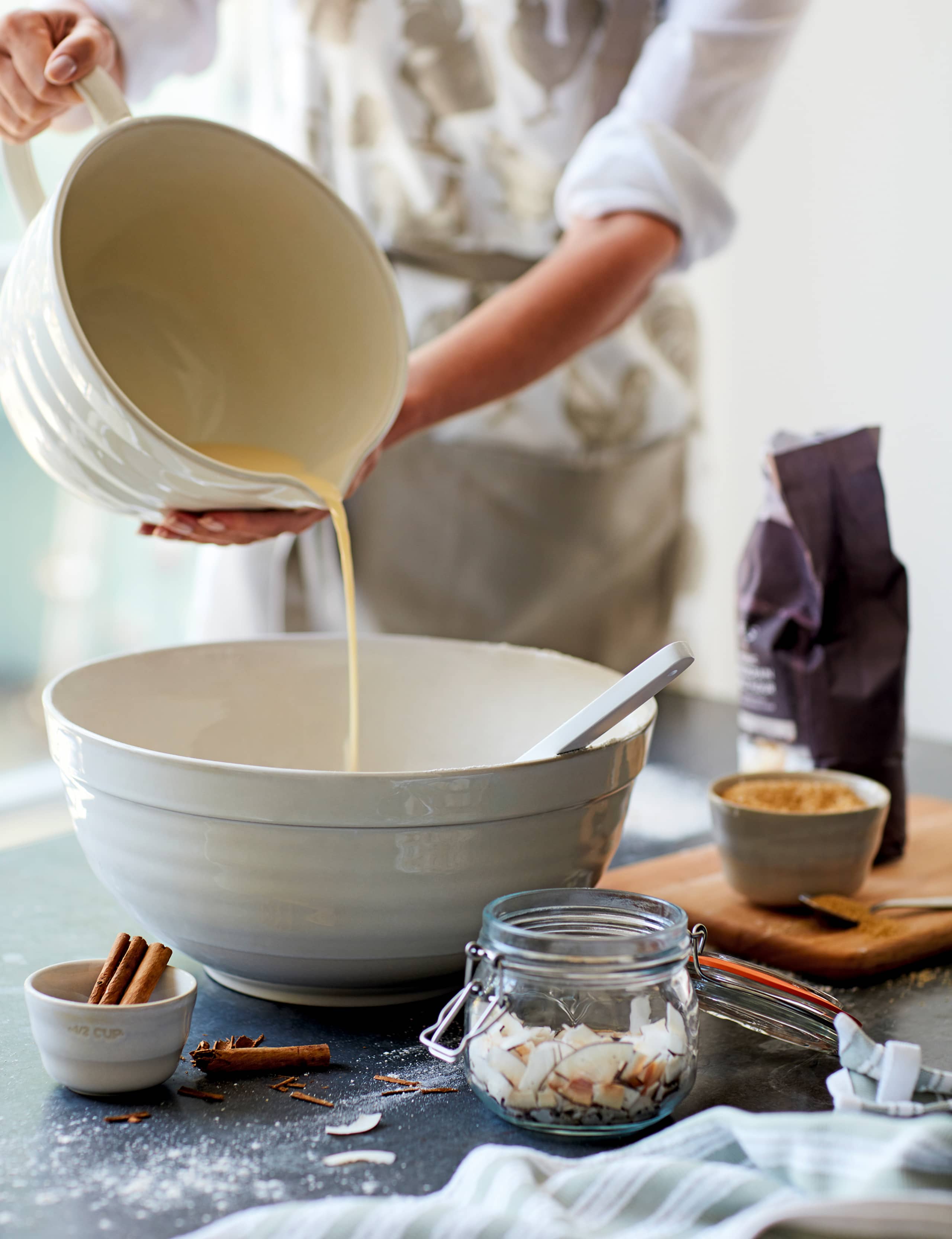 Albany Large Mixing Bowl 2 of 2