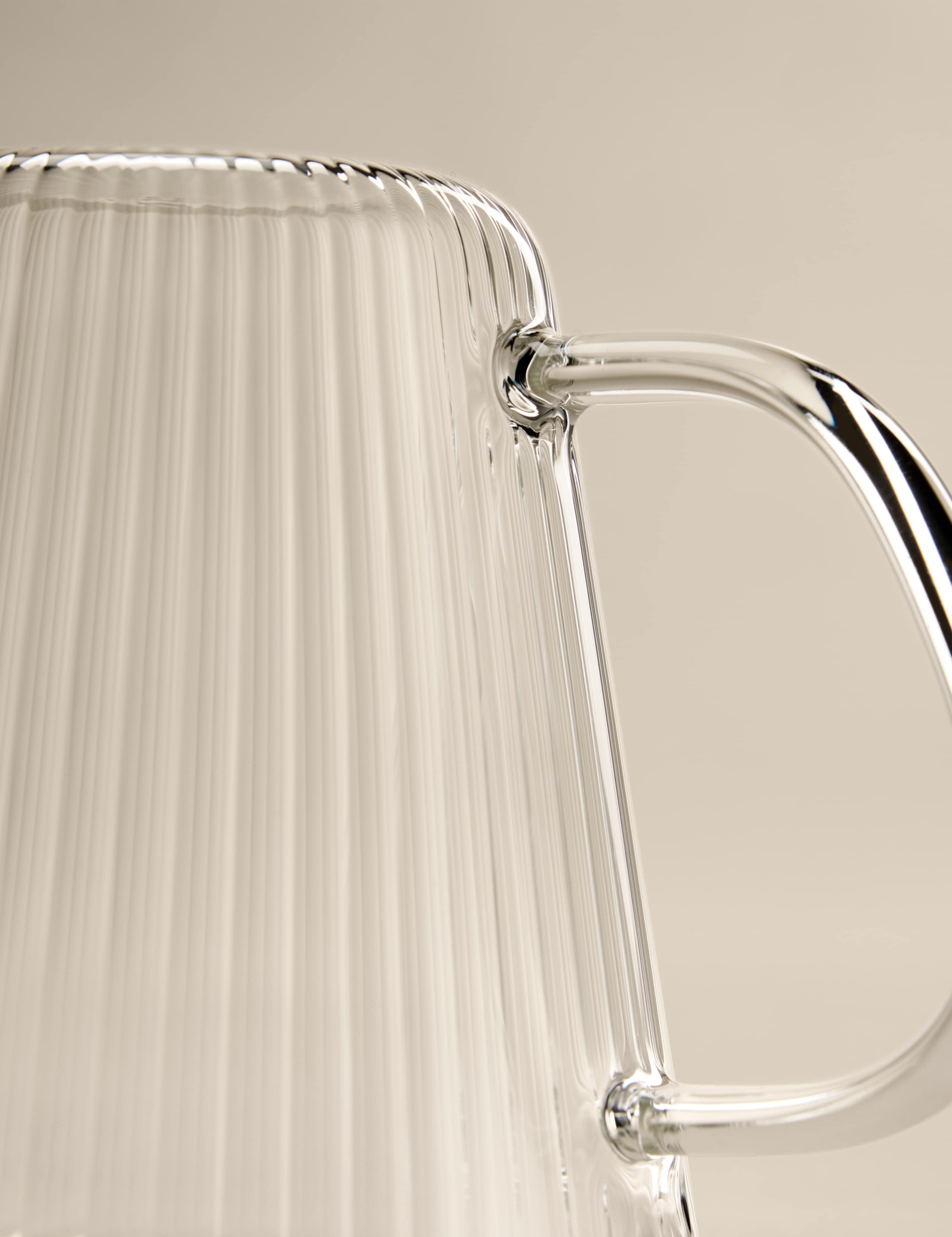 Set of 2 Ribbed Glass Flat White Mugs 3 of 4