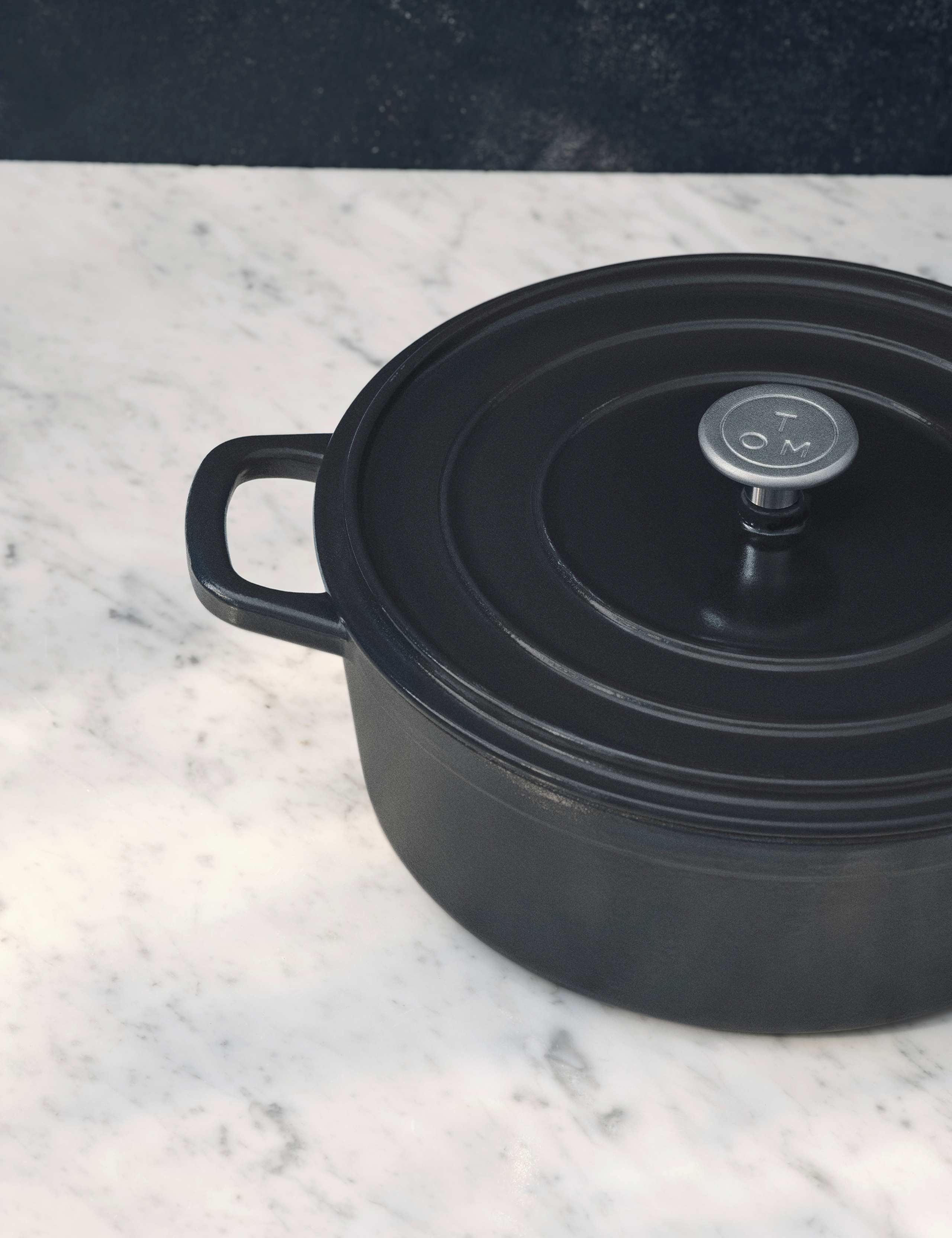 Cast Iron Shallow Black Casserole Dish 1 of 8