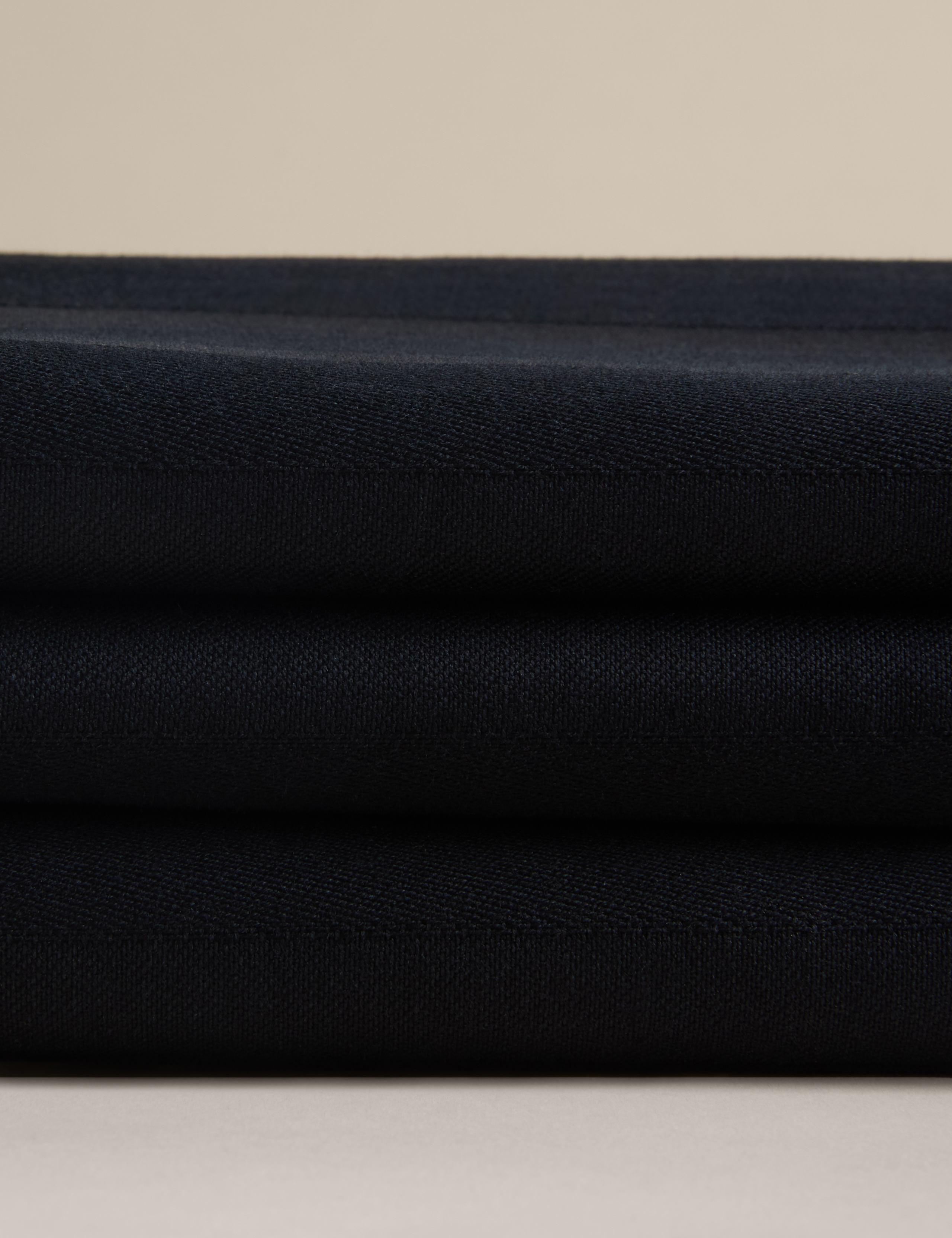 Pure Cotton Sateen Striped Tablecloth 3 of 4