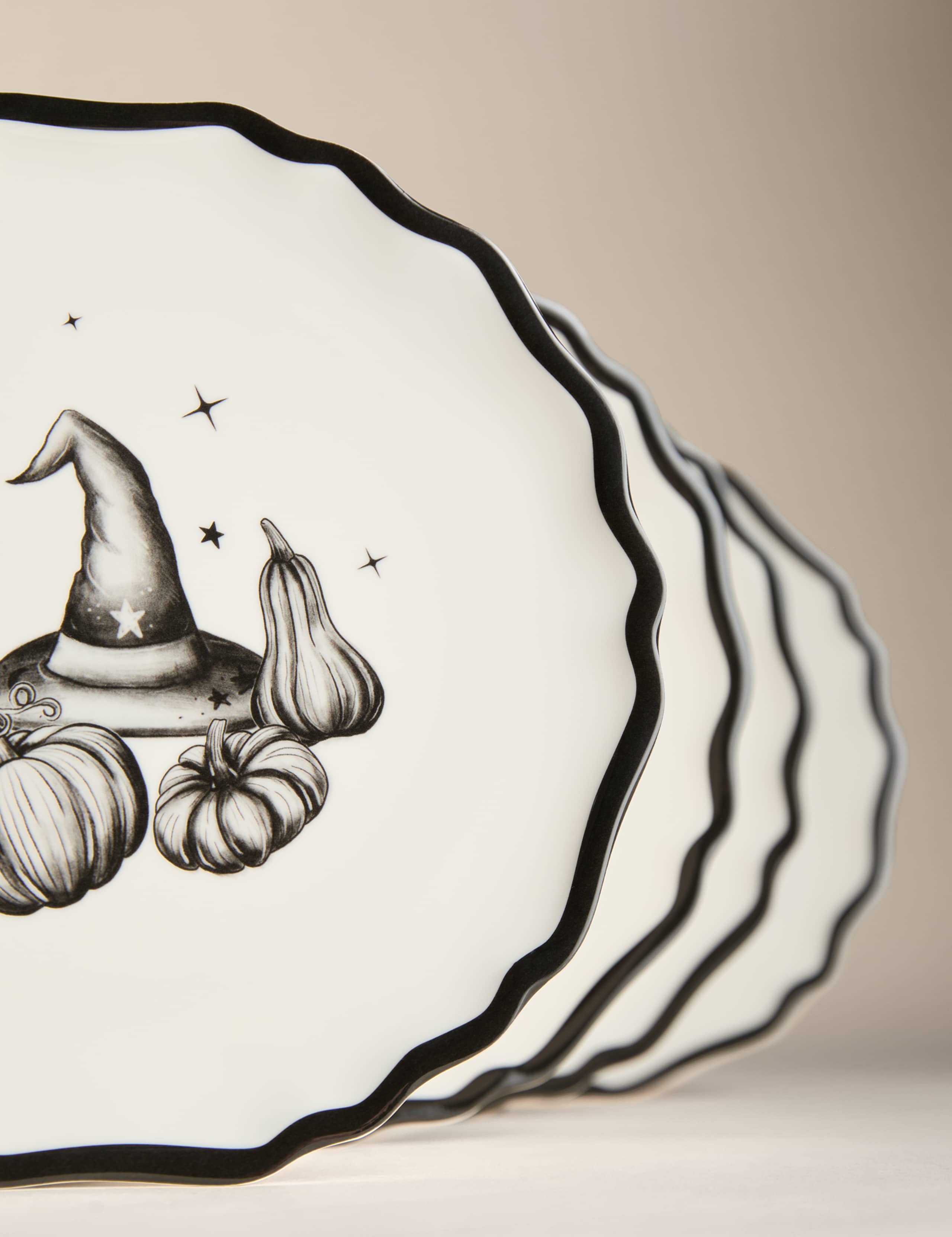 4pk Halloween Scallop Side Plates 2 of 4