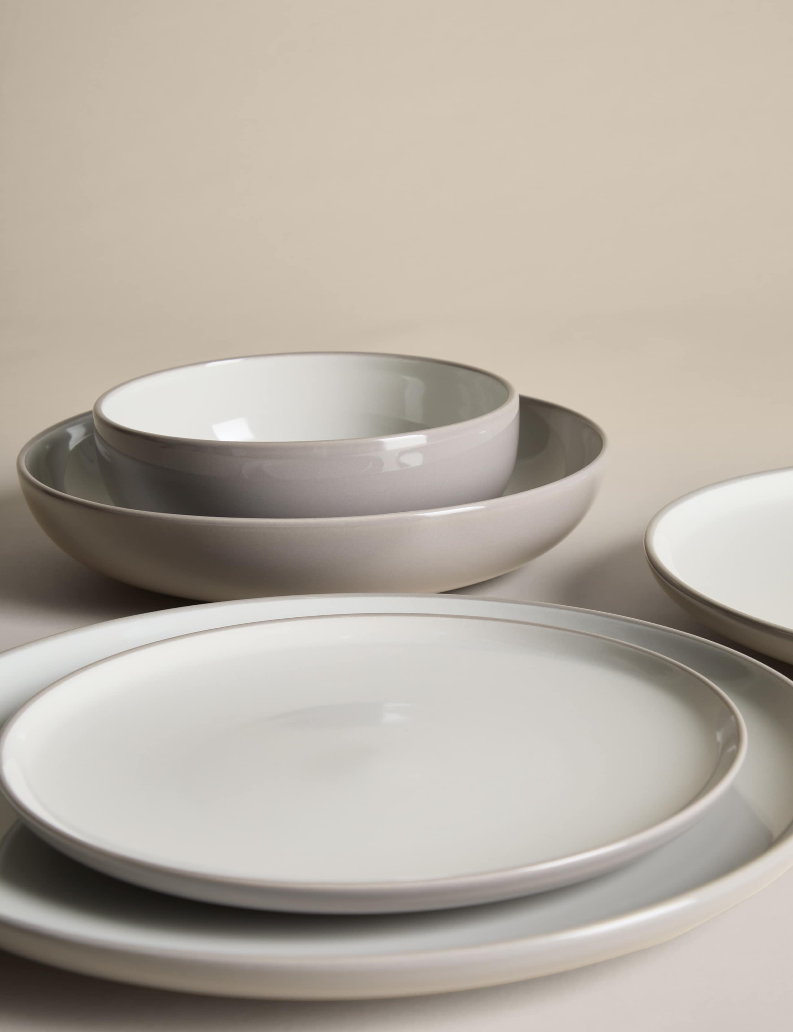 16 Piece Tribeca Dinner Set 5 of 8