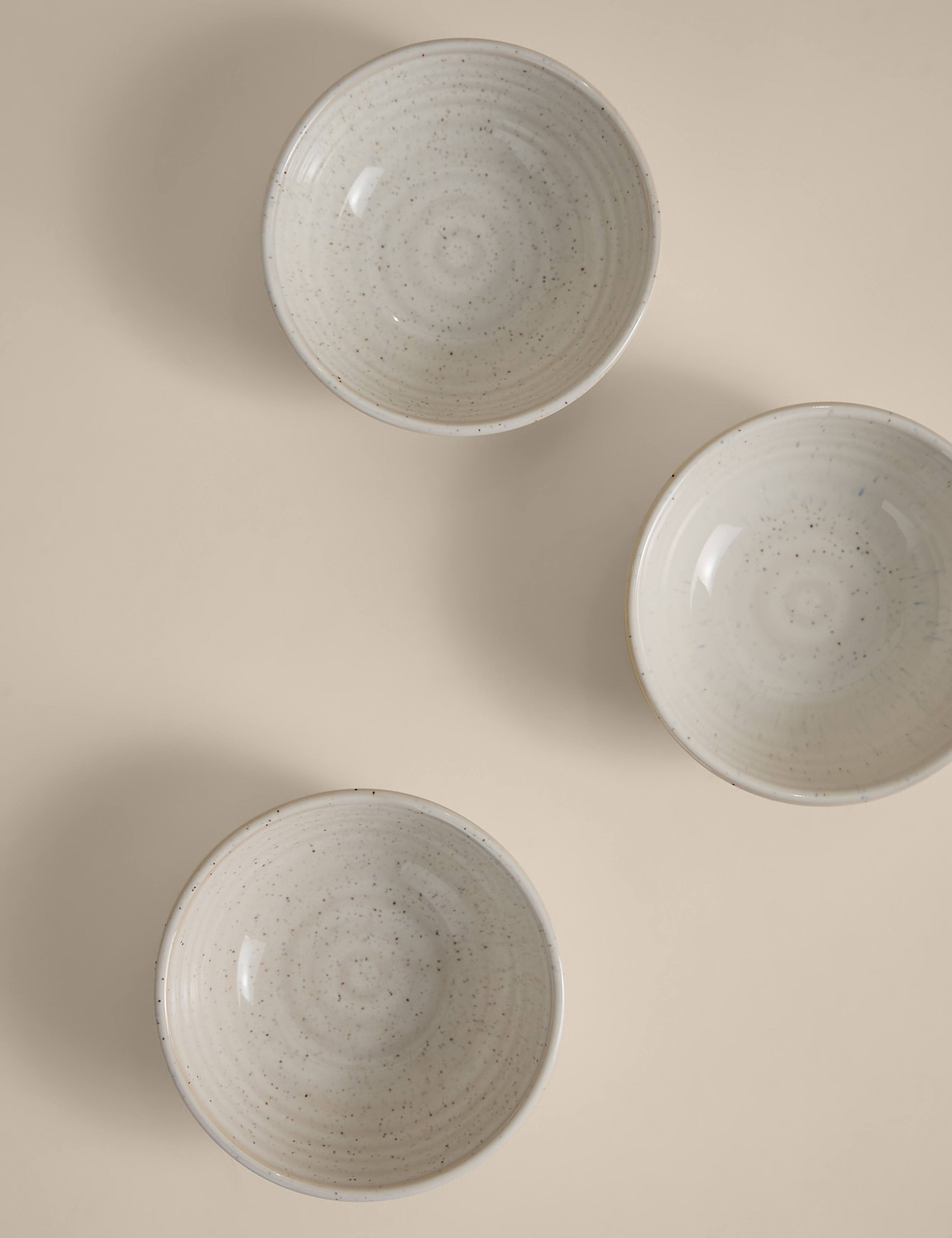 3pk Ceramic Ribbed Pinch Bowls 2 of 5