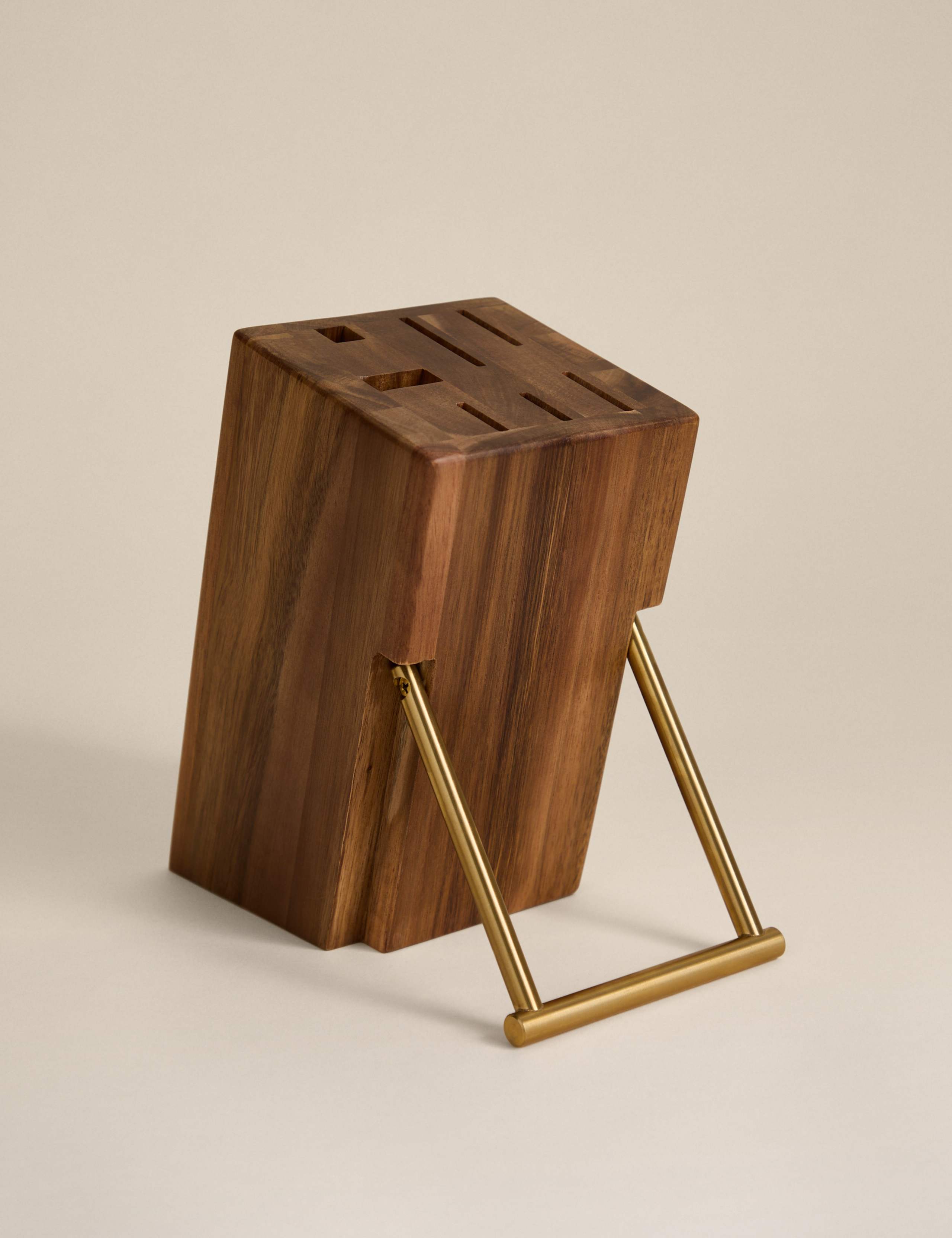 Wooden Knife Block 2 of 3