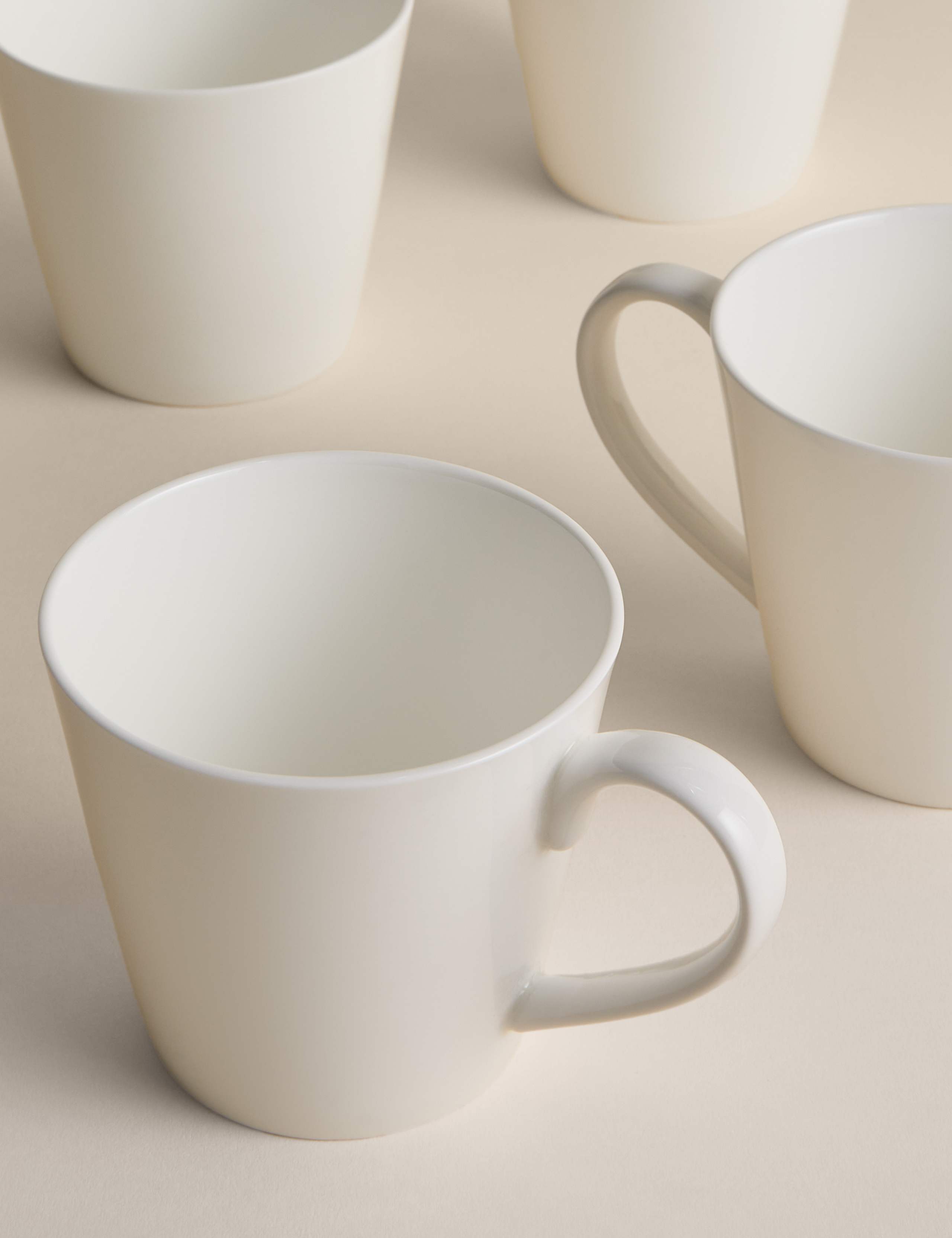 Set of 4 Arlington Medium Mugs 1 of 4