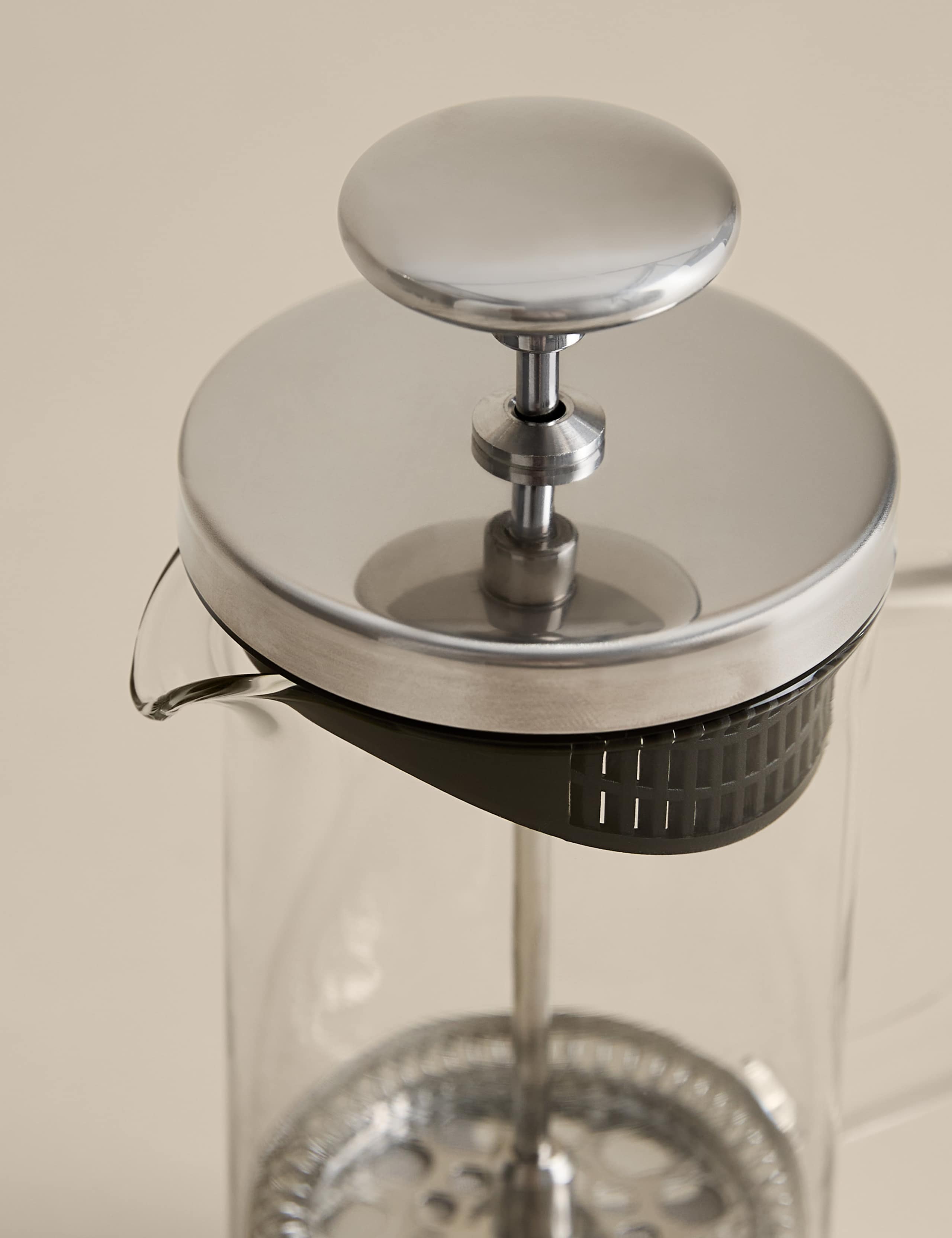 Glass 3 Cup Cafetiere 3 of 4