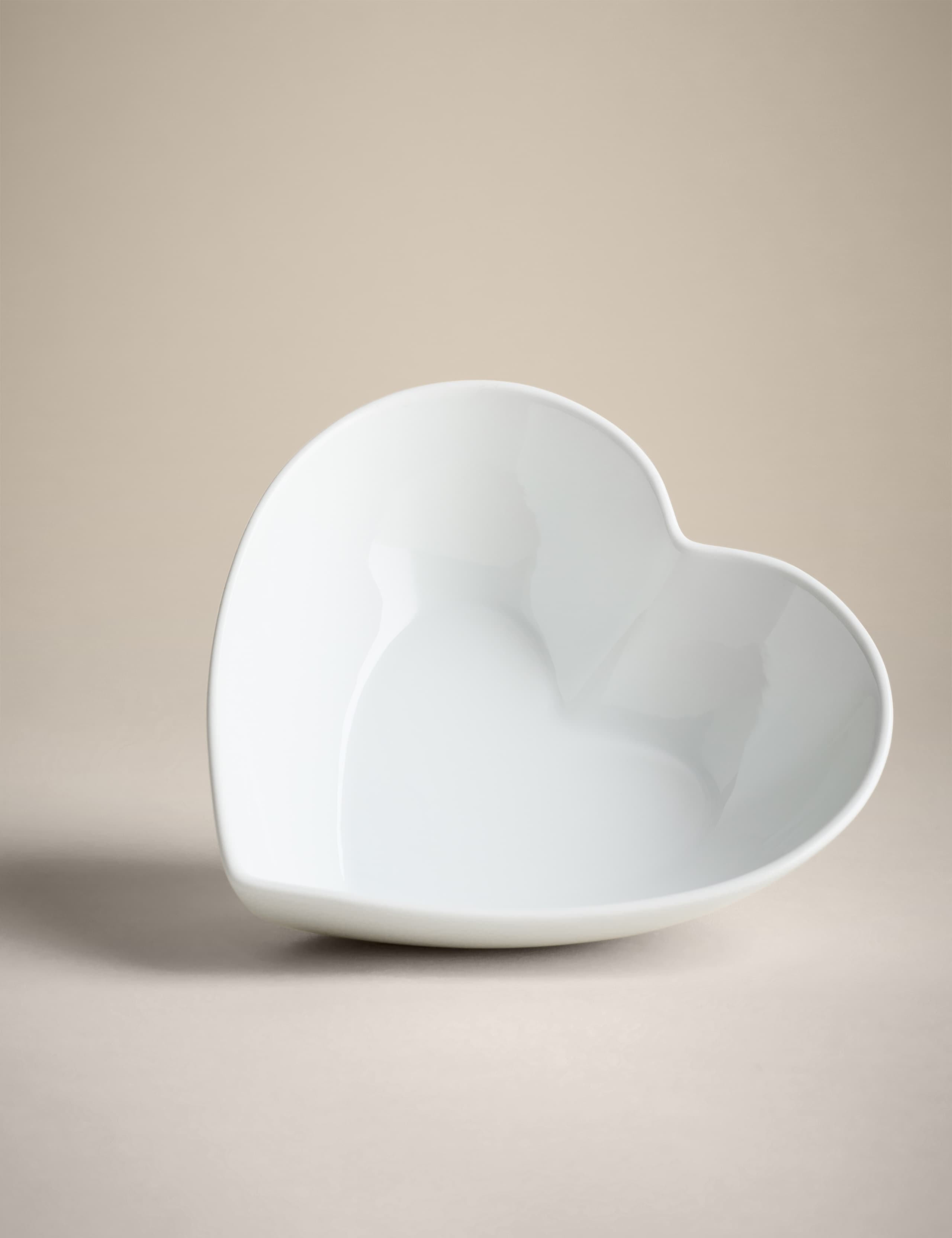 Maxim Medium Heart Serving Bowl 2 of 3