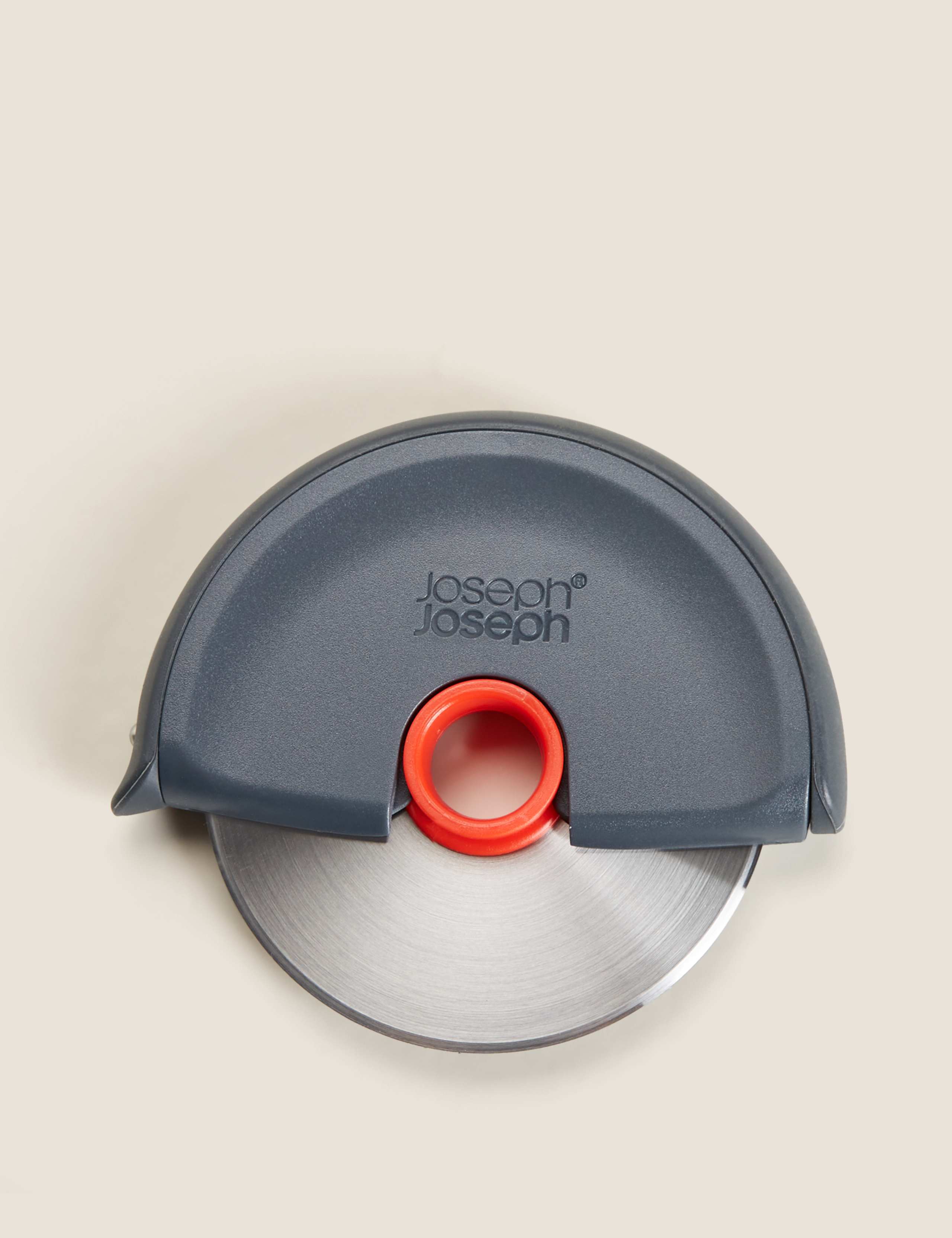 Easy-Clean PIzza Cutter 1 of 4