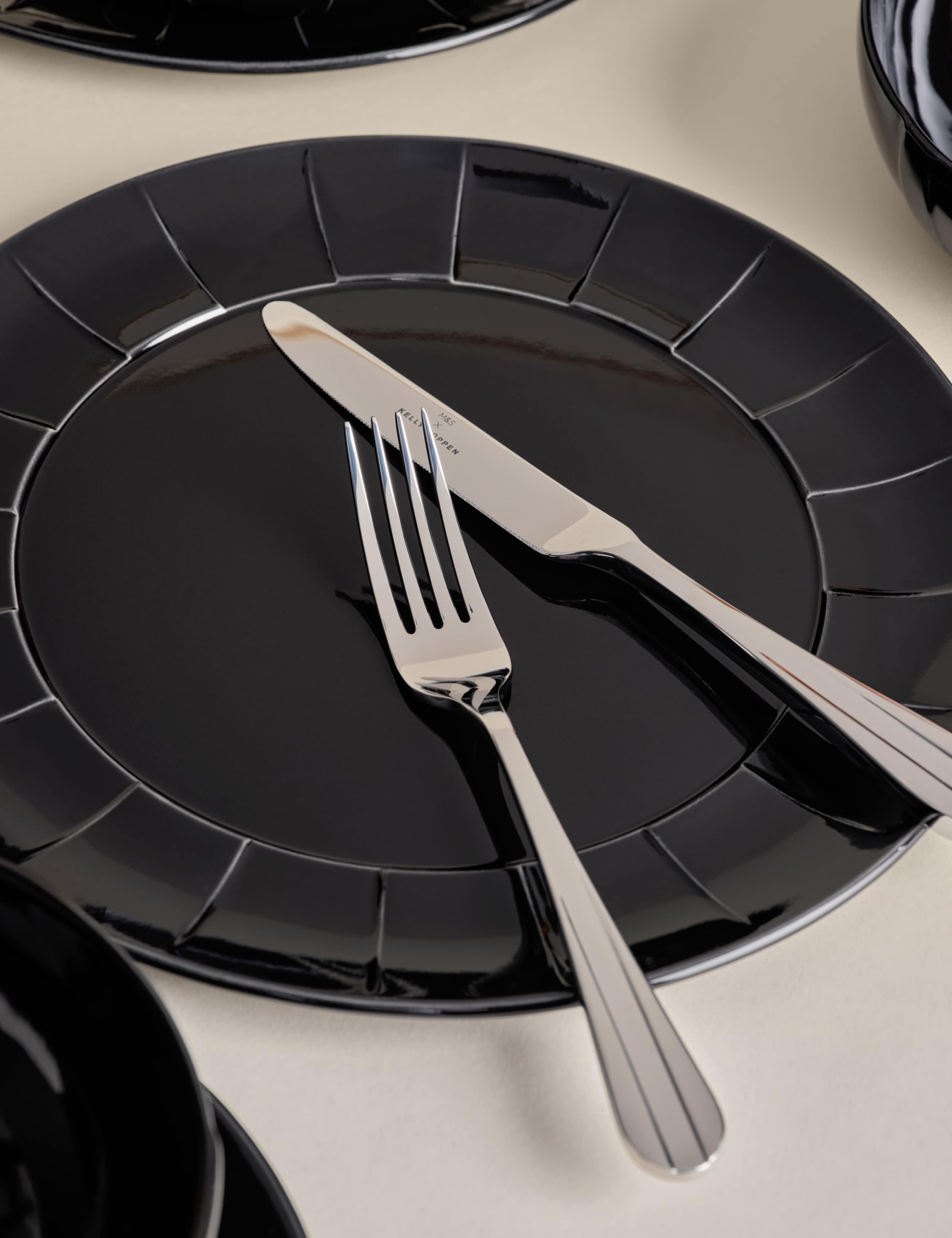 12 Piece Textured Dinner Set 5 of 8