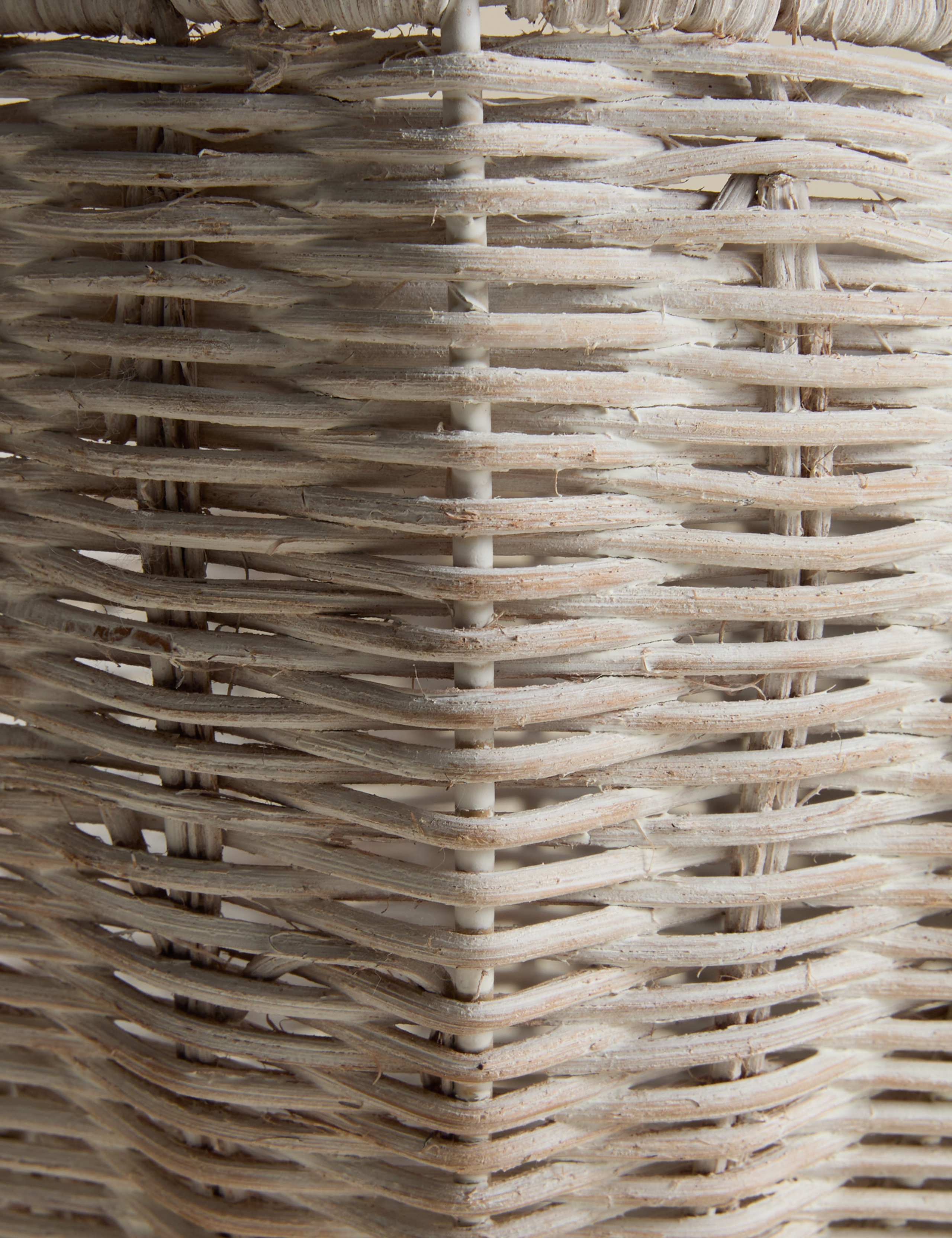 Rattan Scallop Footed Bowl 2 of 4