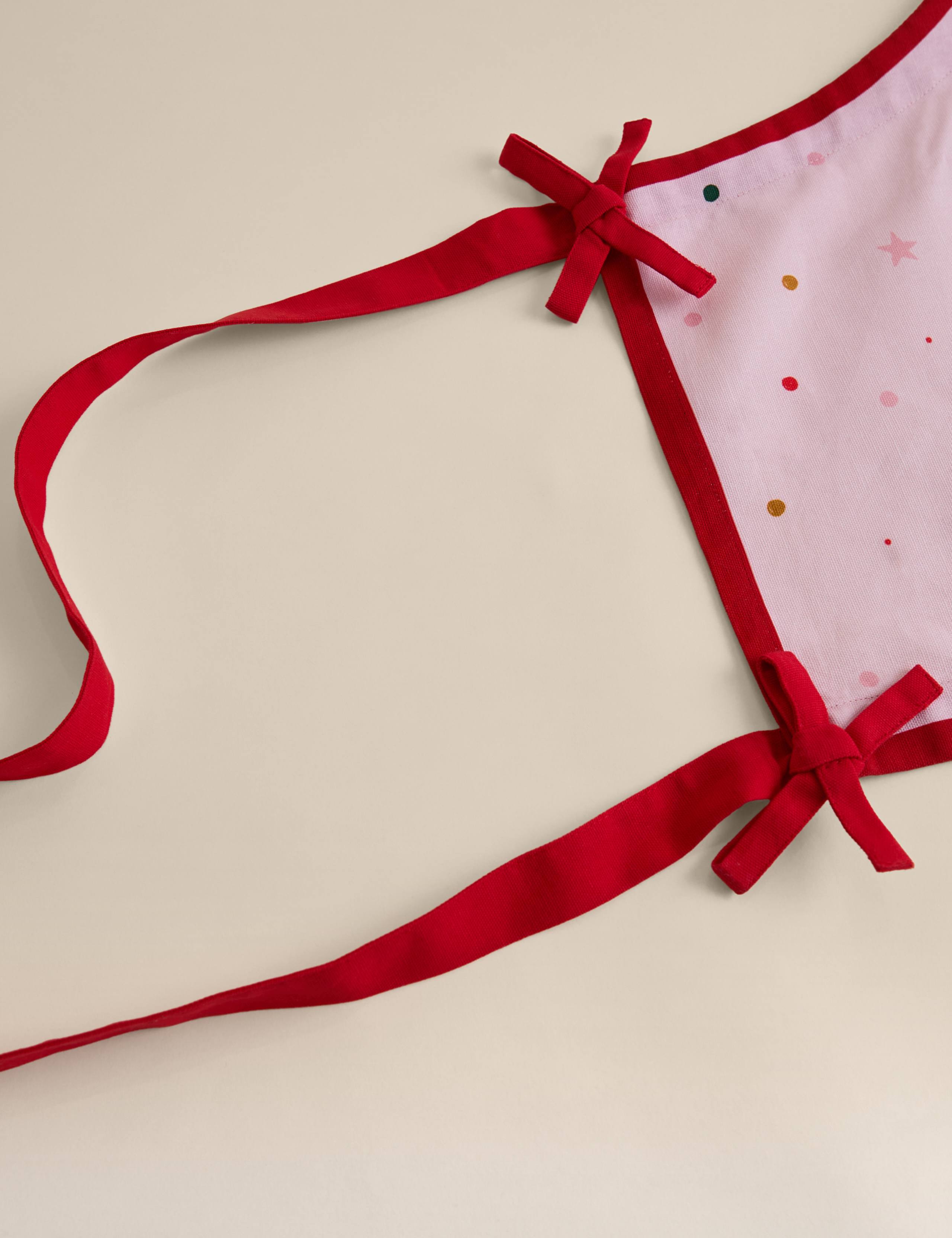 Pure Cotton Festive Light Up Apron 4 of 4