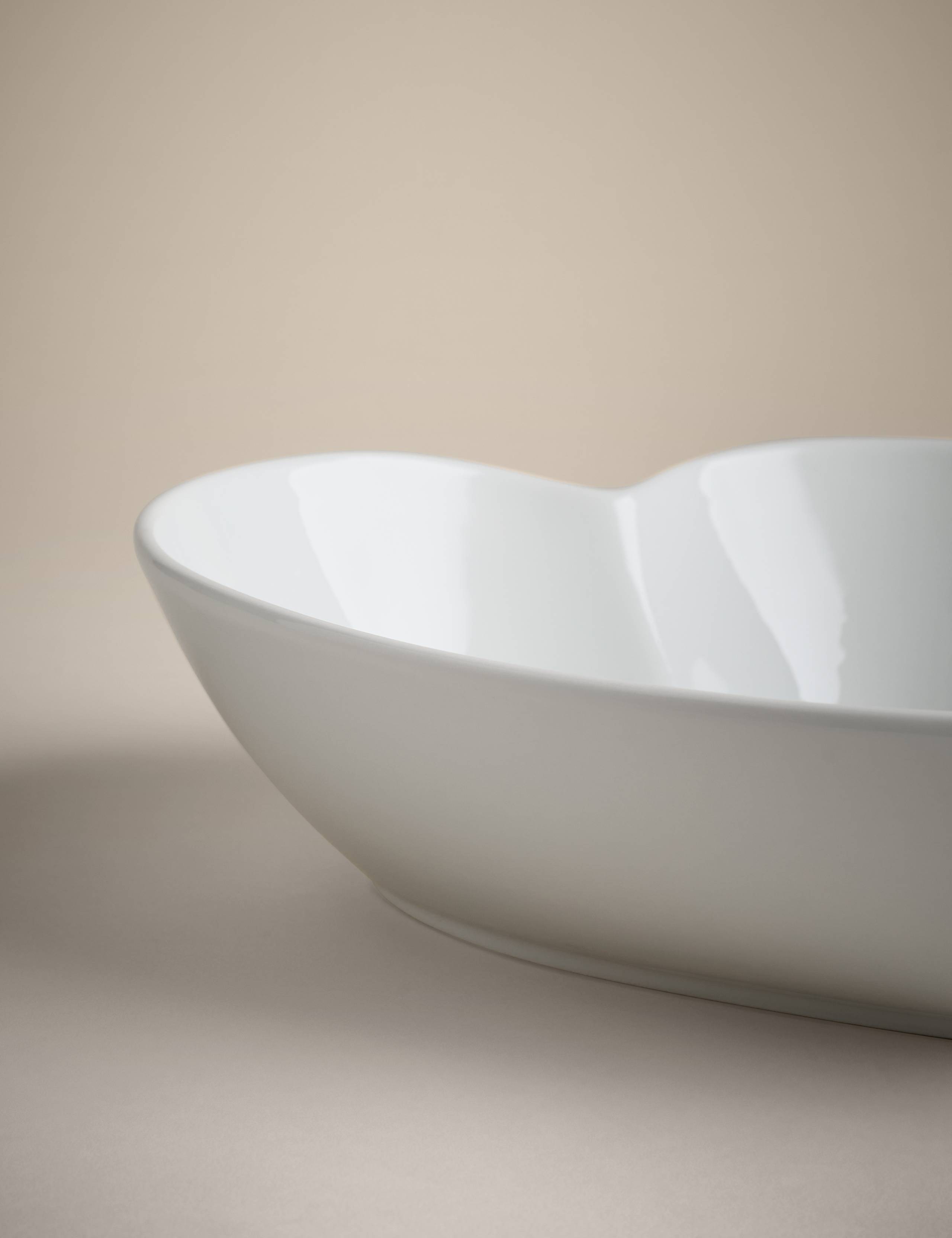 Maxim Large Heart Serving Bowl 4 of 4