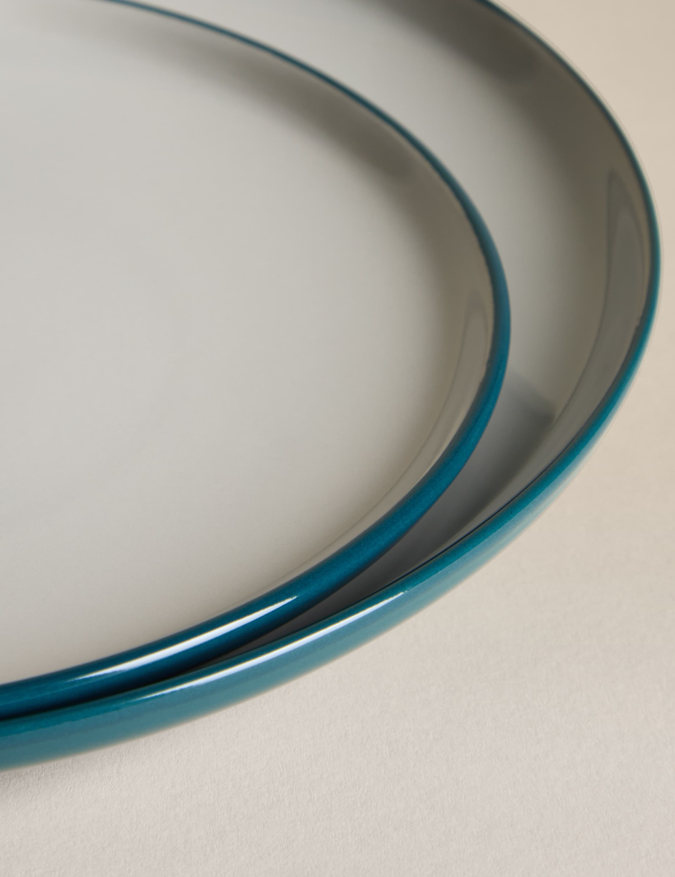 16 Piece Tribeca Dinner Set 7 of 10