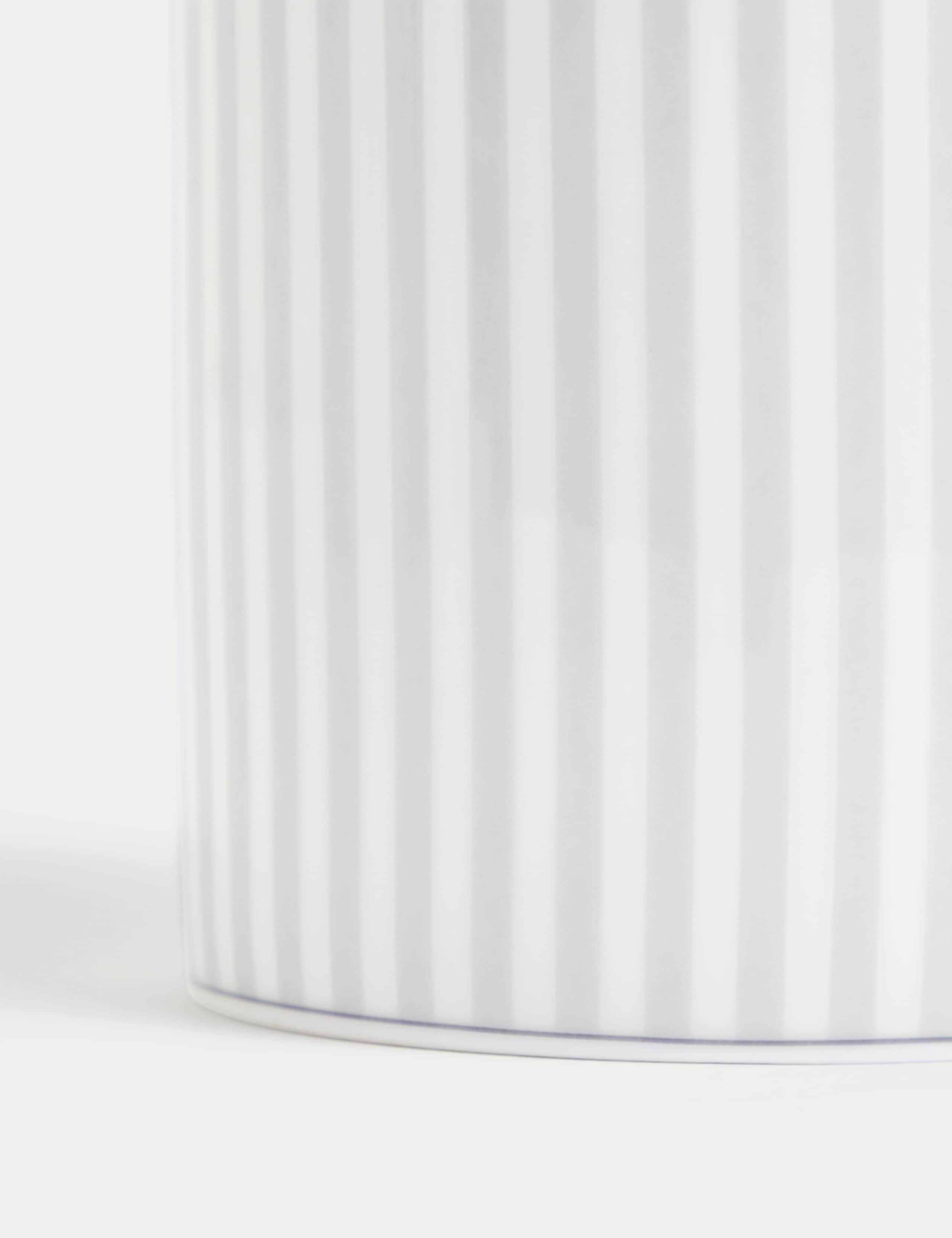 Set of 4 Hampton Stripe Mugs 4 of 4